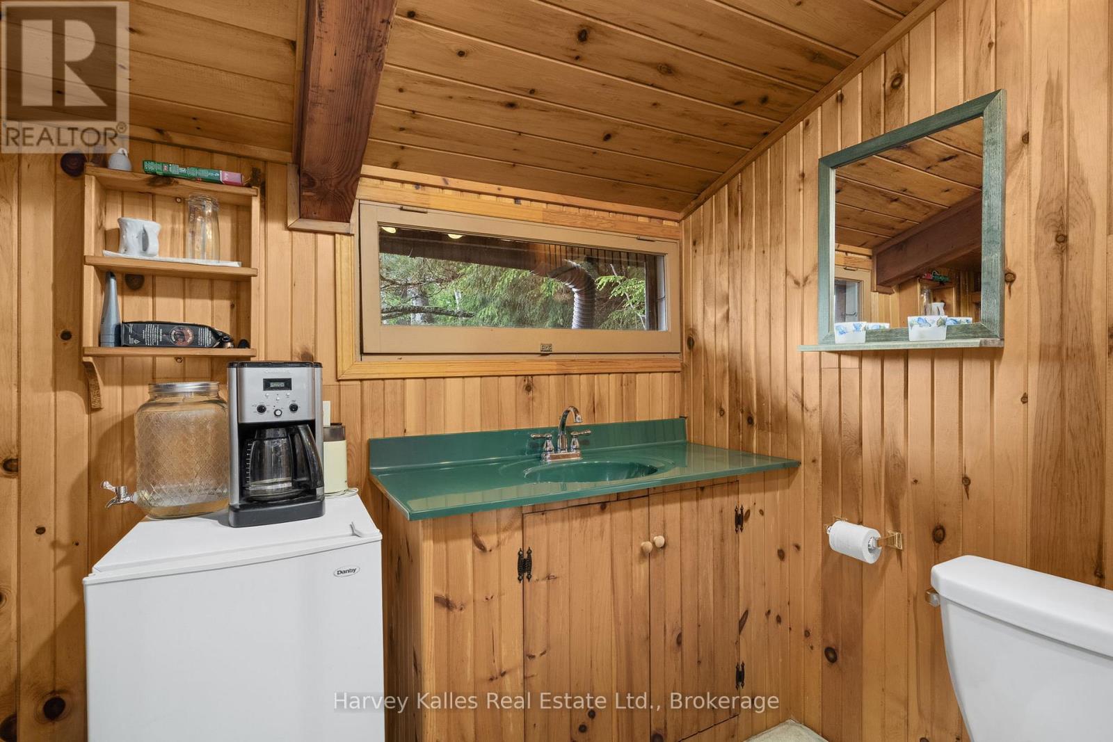 1059 BONA VISTA ROAD