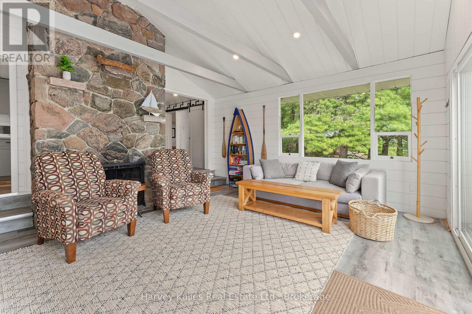 1443 SILVER LAKE ROAD