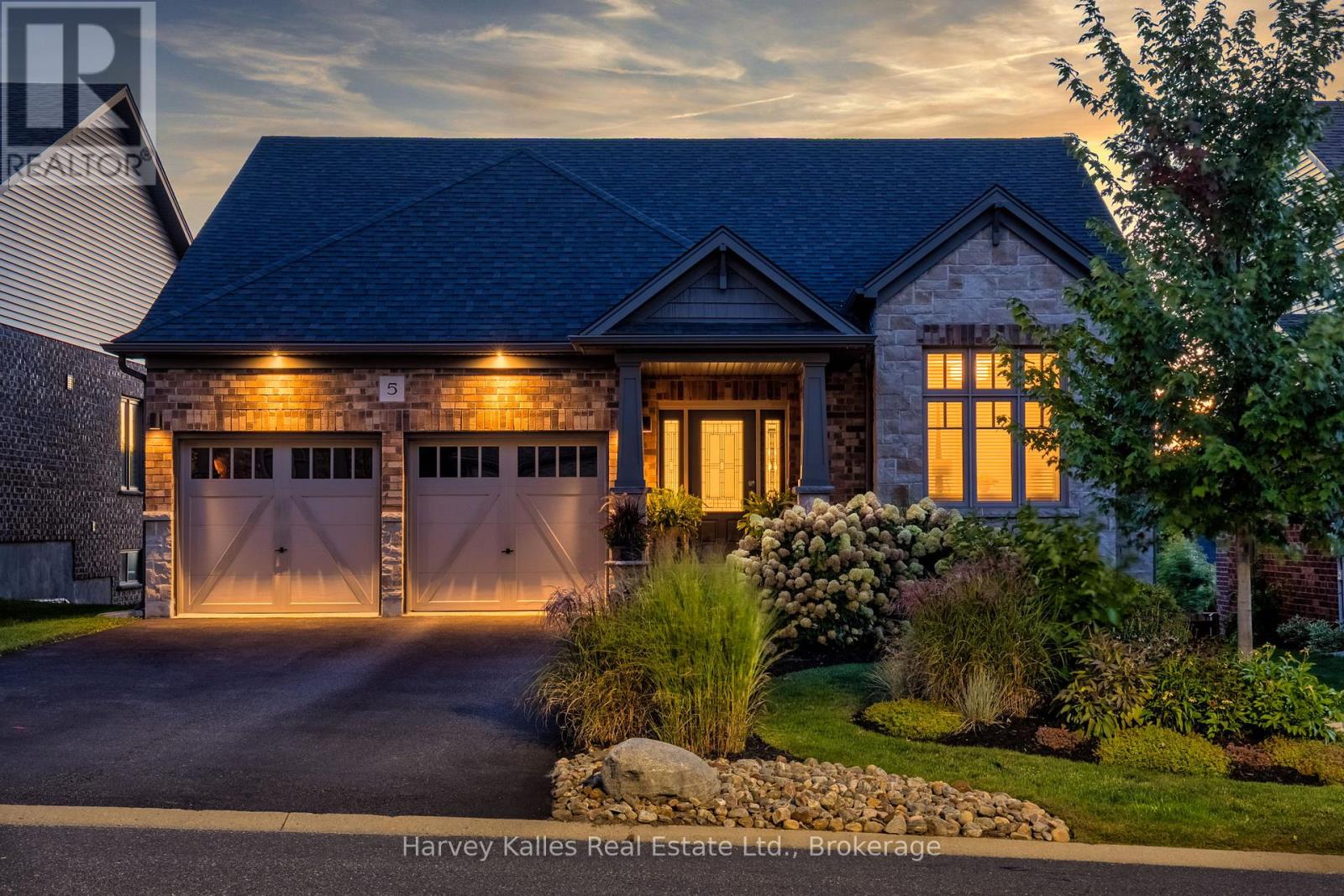 5 BRAESIDE CRESCENT