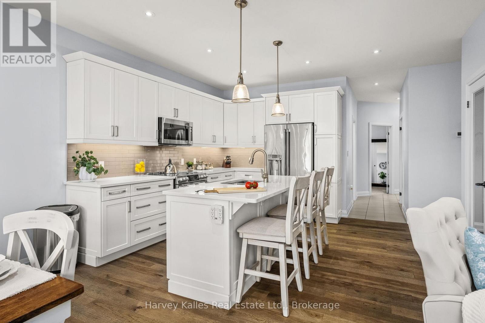 5 BRAESIDE CRESCENT