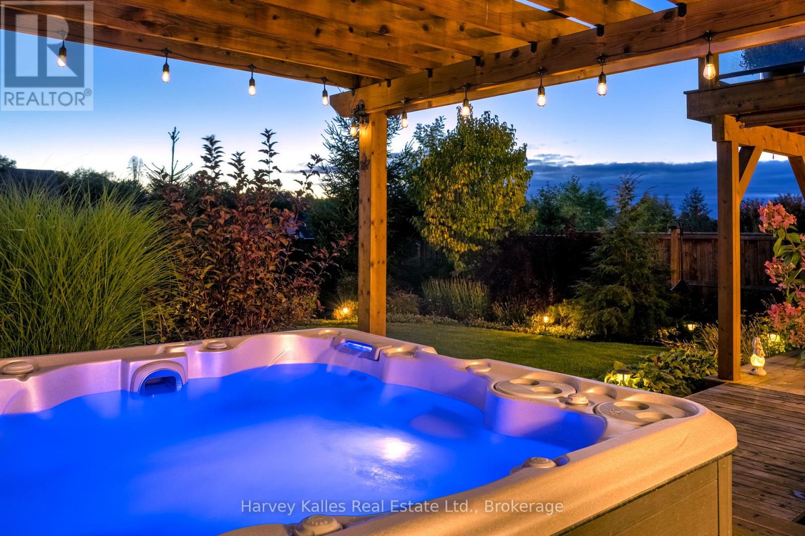 5 BRAESIDE CRESCENT