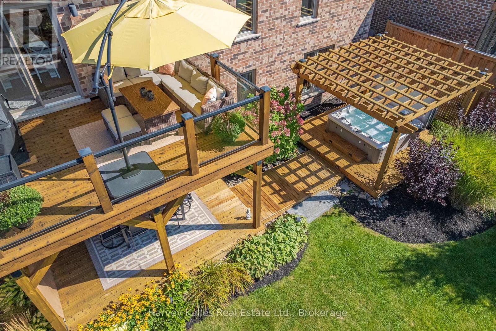 5 BRAESIDE CRESCENT