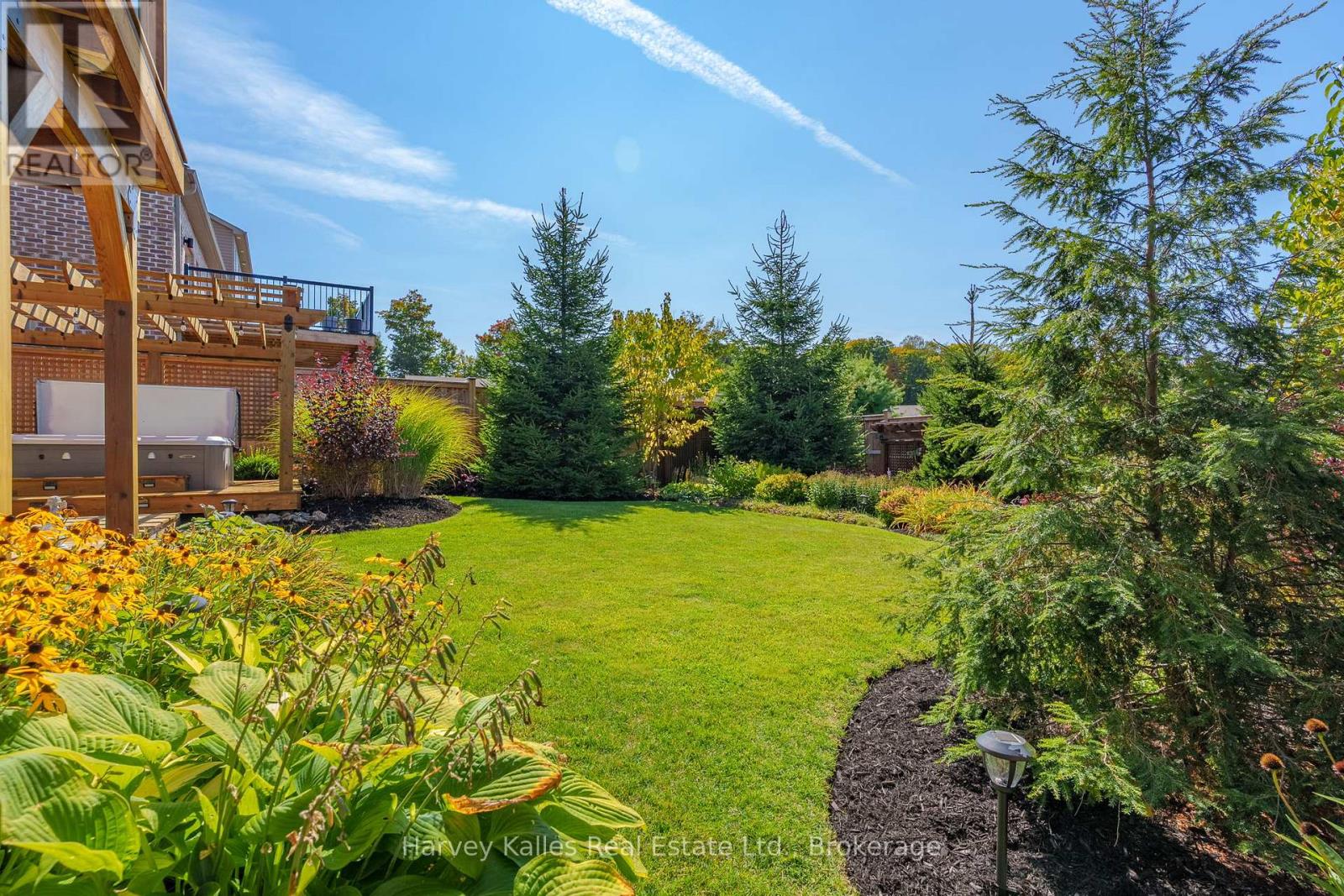 5 BRAESIDE CRESCENT