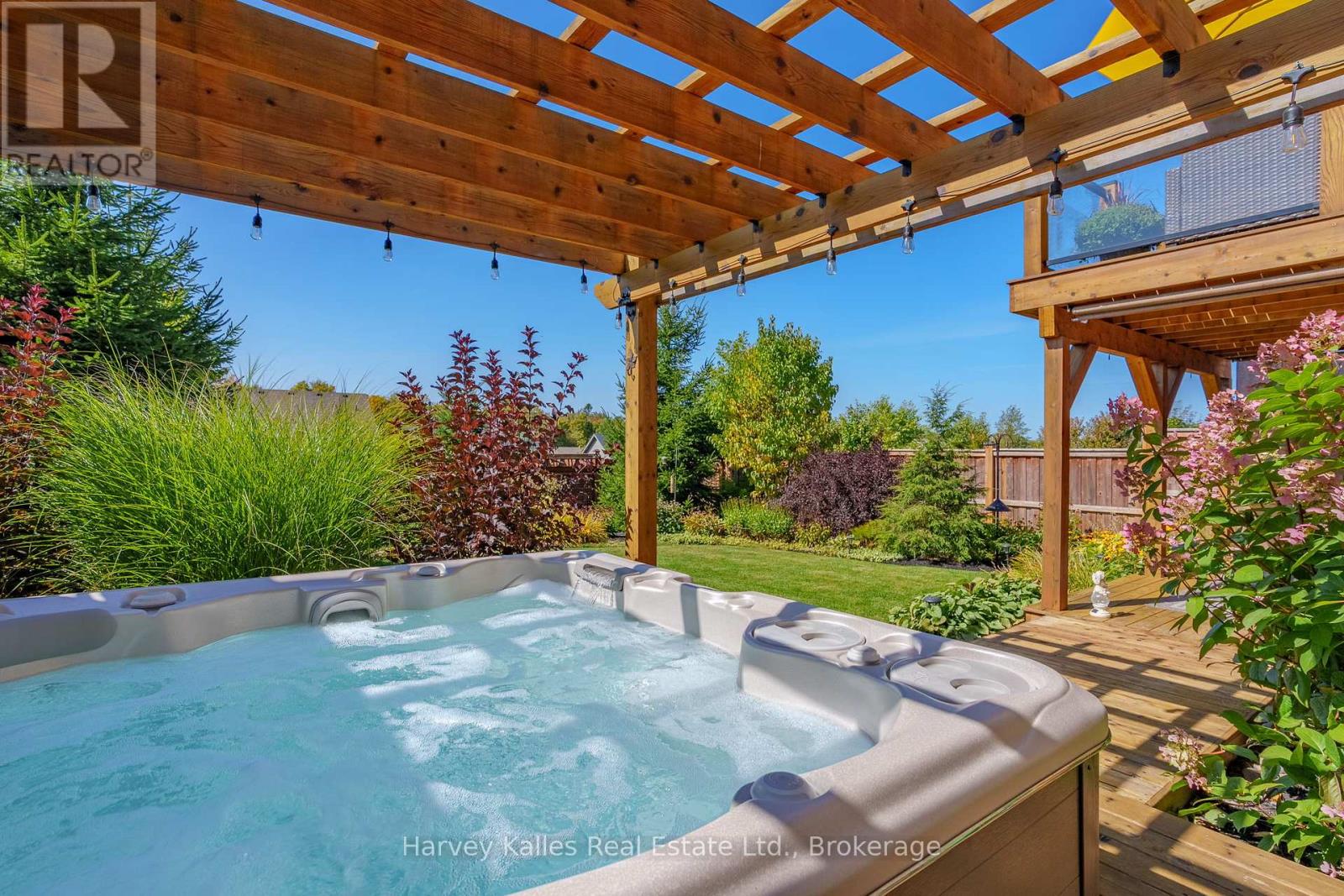 5 BRAESIDE CRESCENT