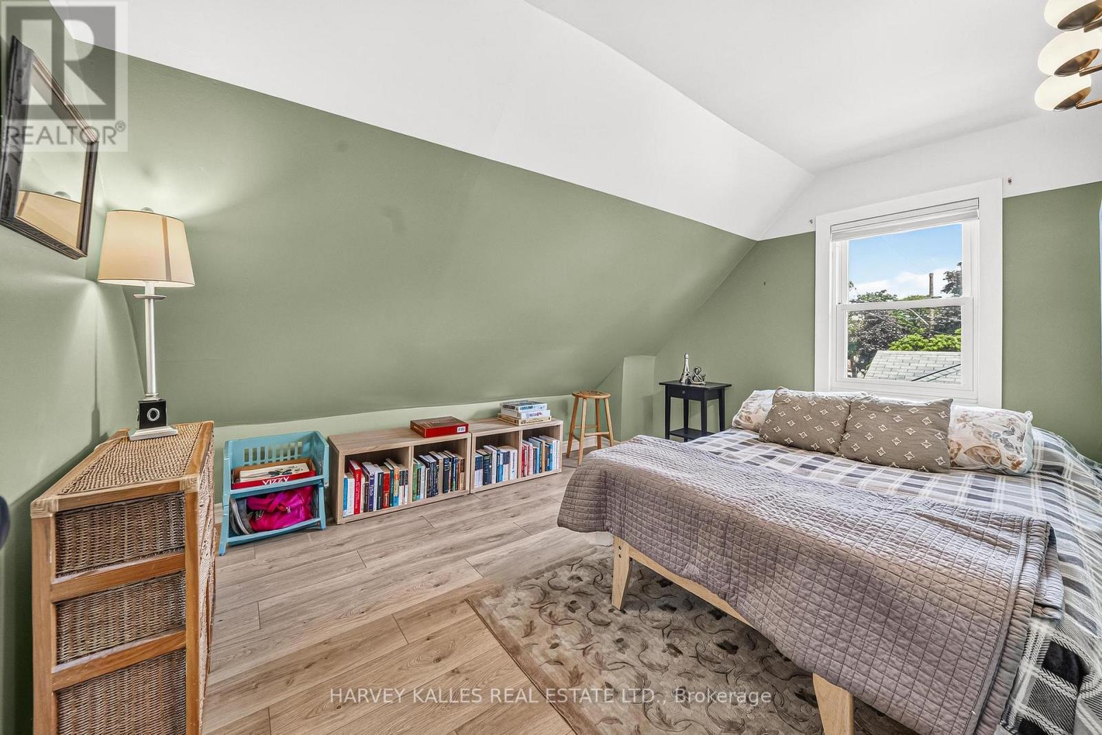 487 DUNSMURE ROAD