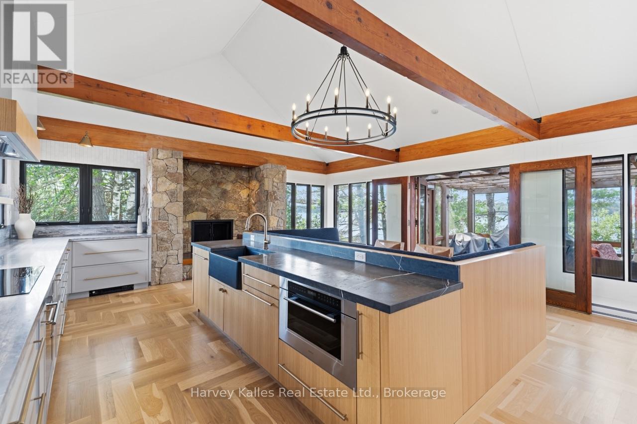 3 - 1220 PARKER'S POINT ROAD