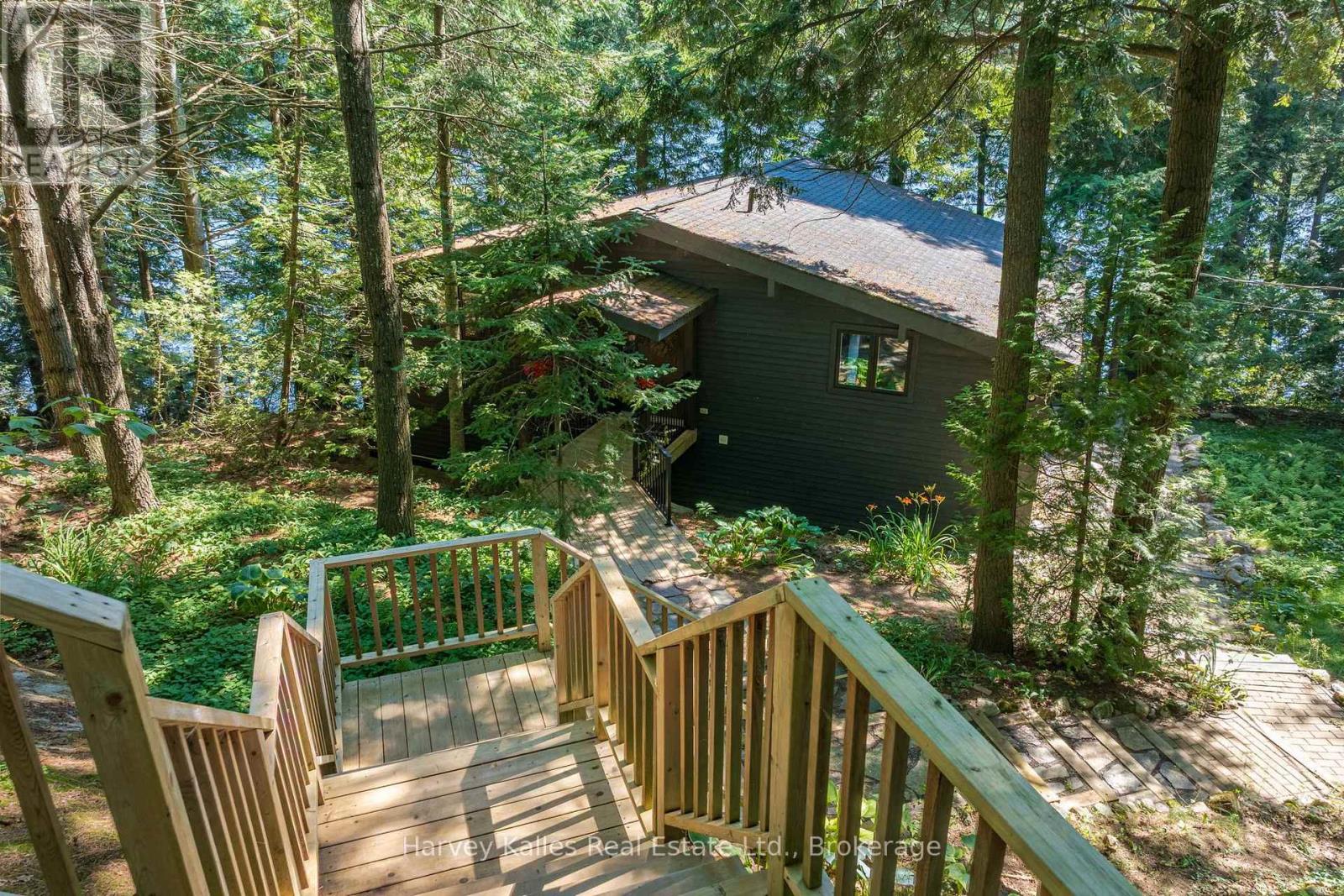 1075 HALLETT ROAD
