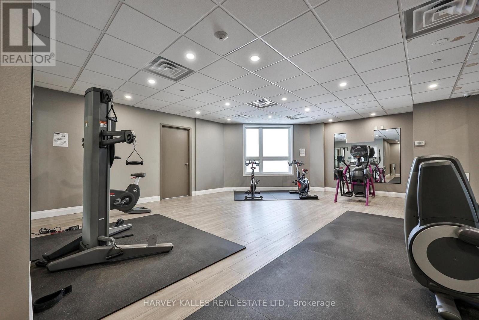 122 - 101 SHOREVIEW PLACE