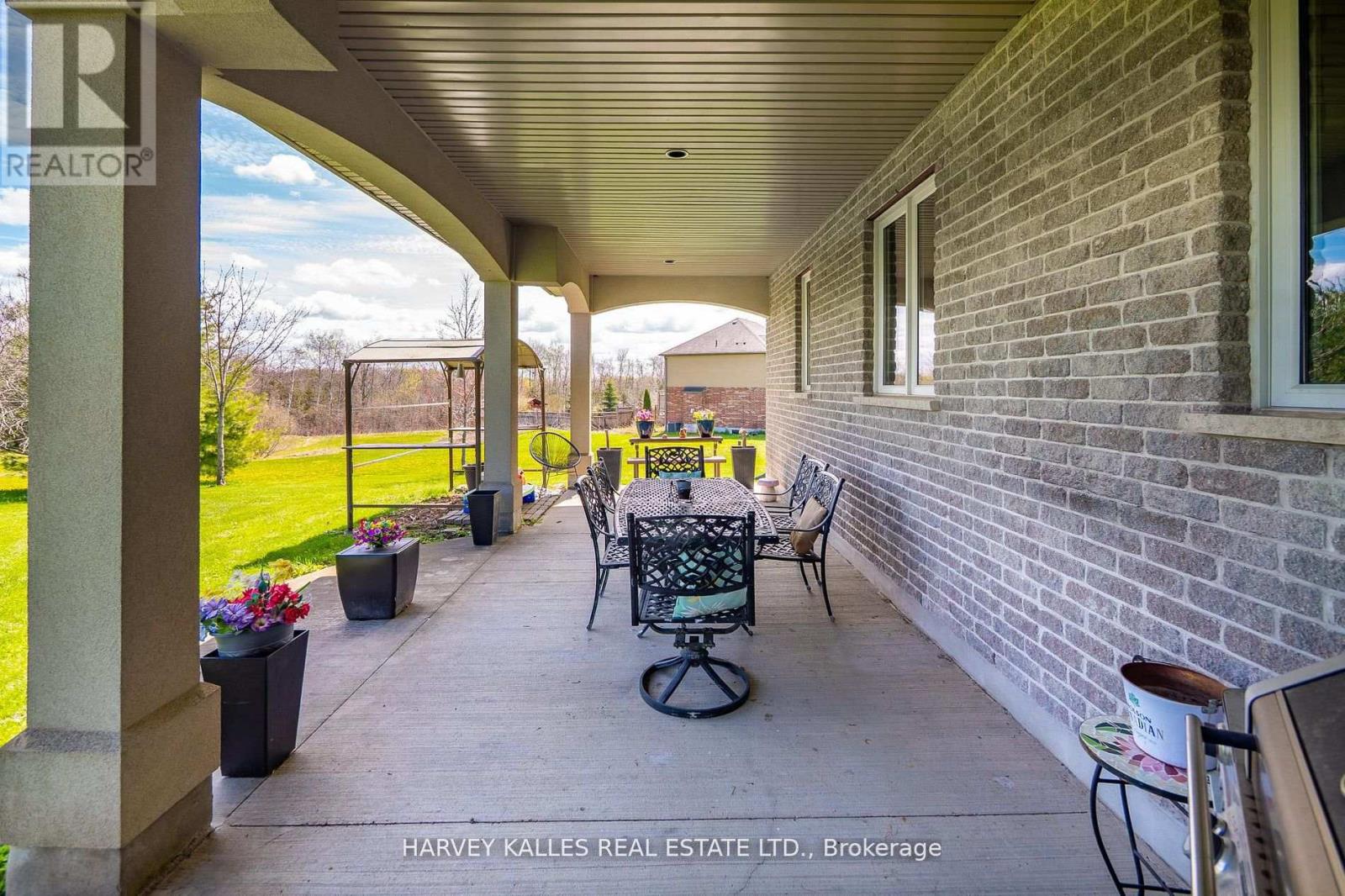 4933 ERAMOSA TOWNLINE N