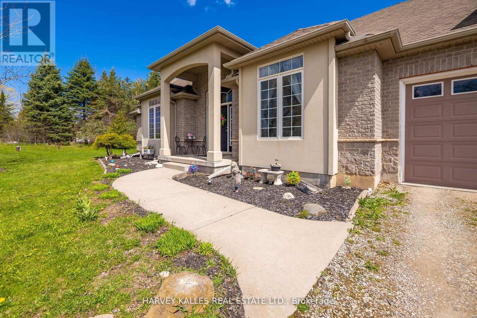 4933 ERAMOSA TOWNLINE N