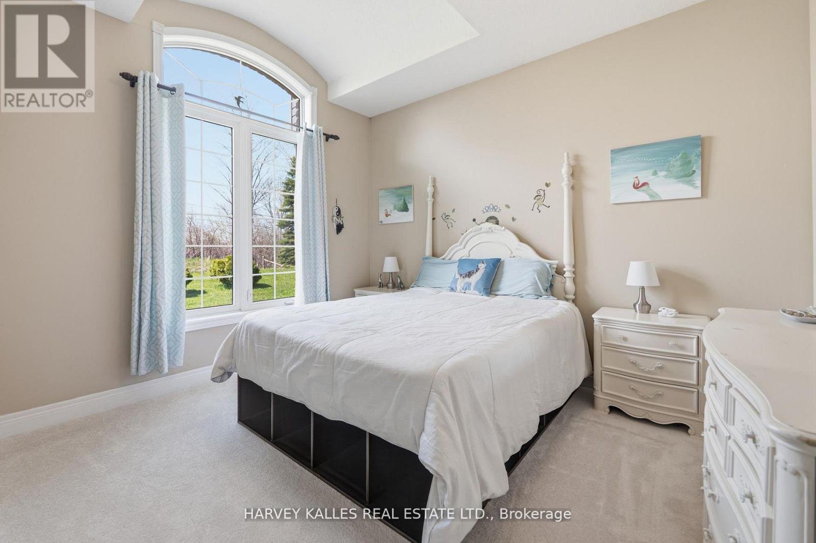 4933 ERAMOSA TOWNLINE N