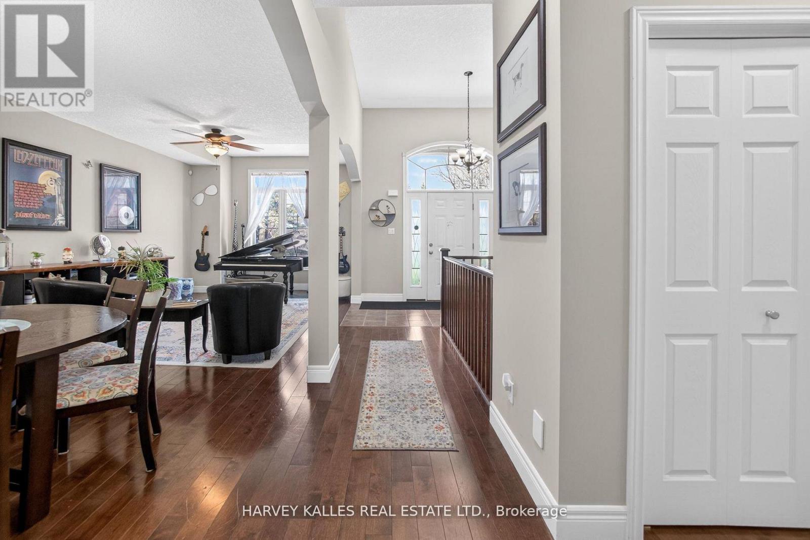 4933 ERAMOSA TOWNLINE N