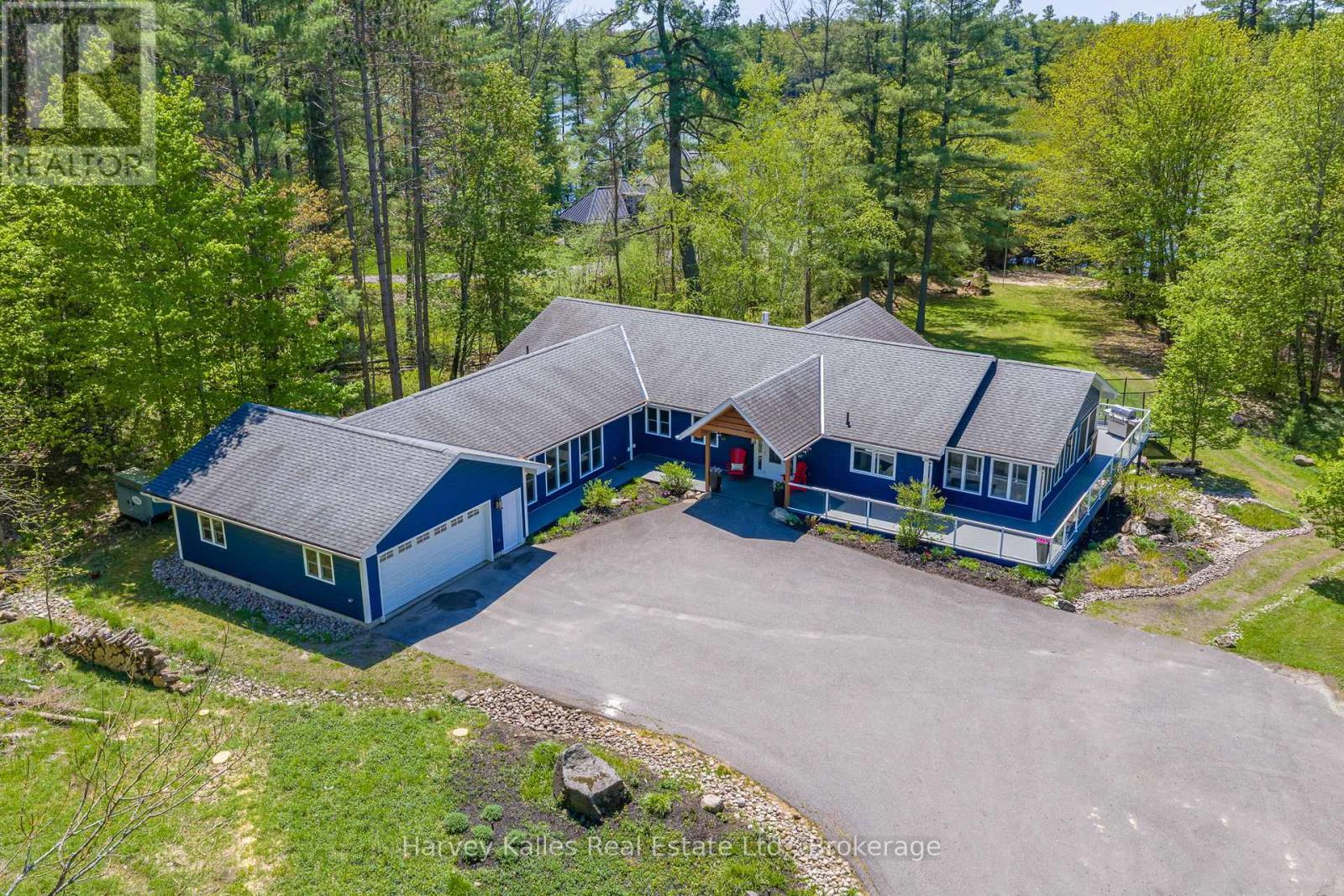 1615 MUSKOKA ROAD N