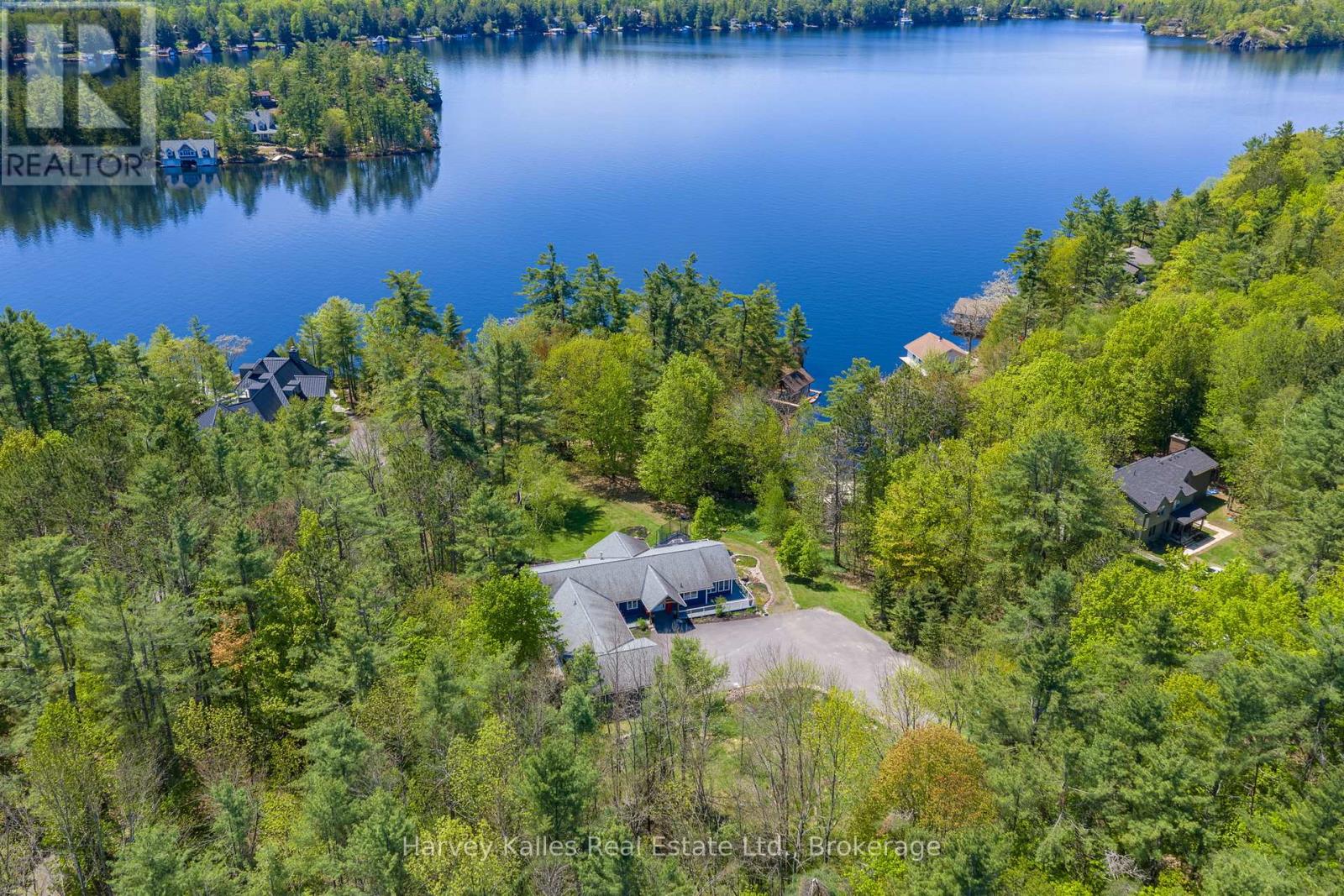 1615 MUSKOKA ROAD N