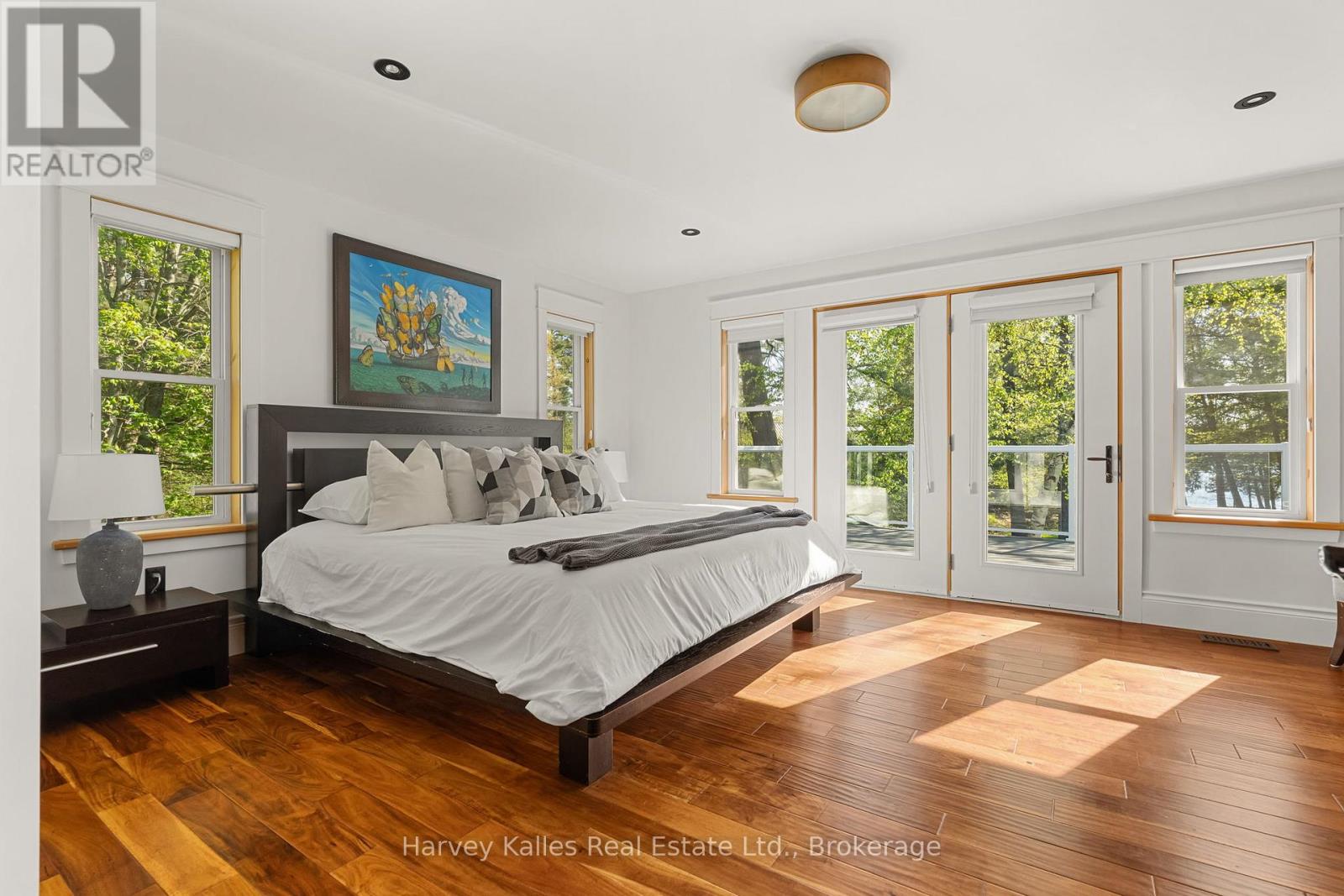 1615 MUSKOKA ROAD N