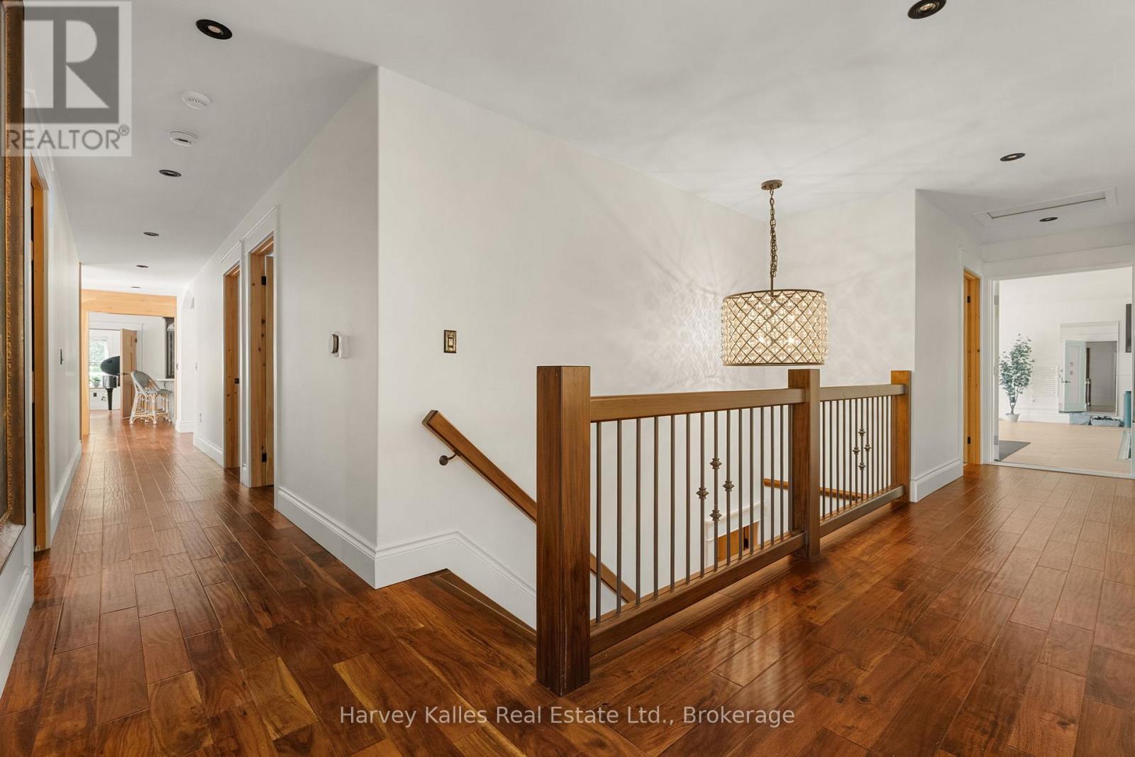 1615 MUSKOKA ROAD N