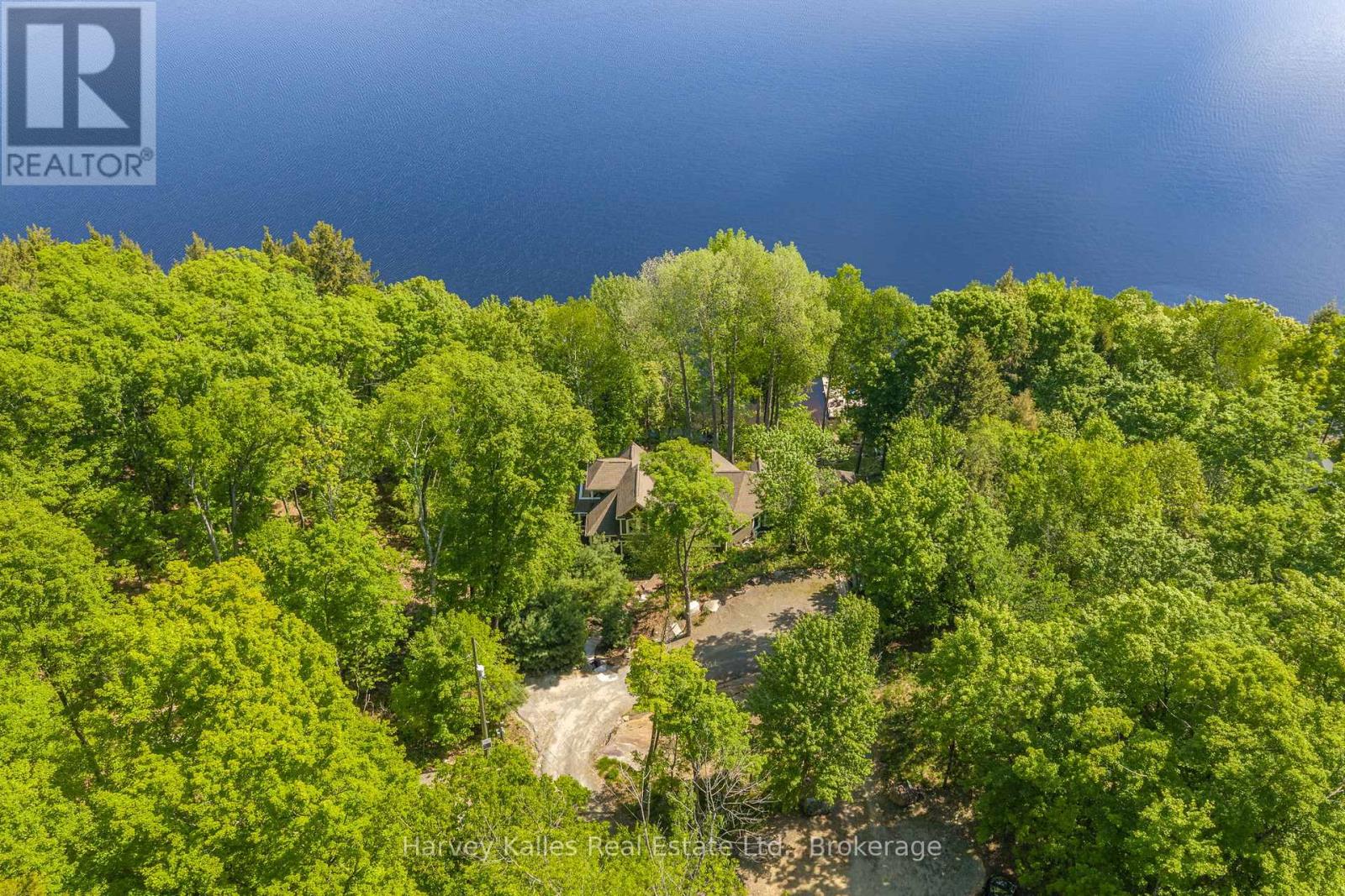 161 TOWN LINE ROAD E