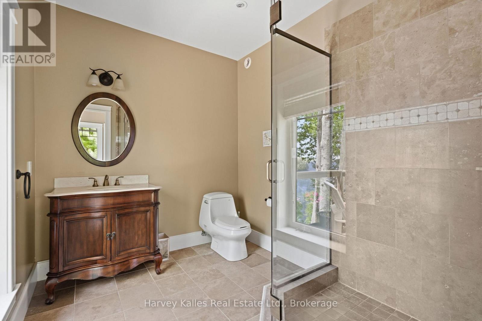 161 TOWN LINE ROAD E