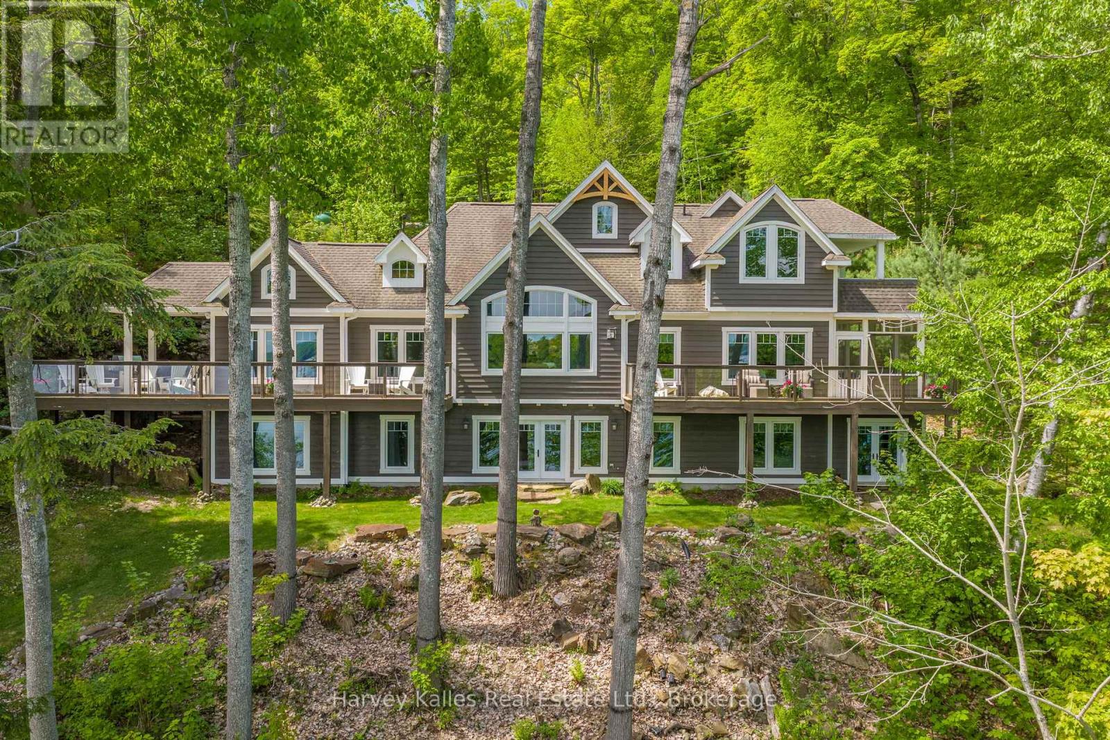 161 Town Line Road E Huntsville Chaffey Ontario Ca P1h1r1 30096897