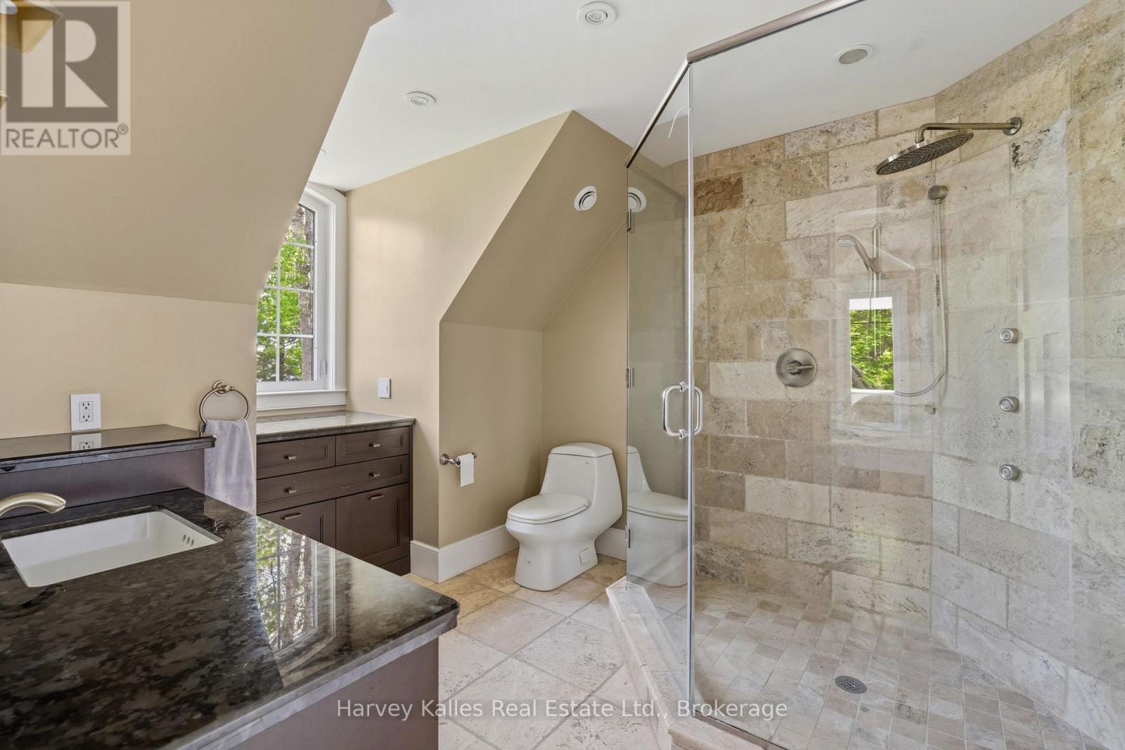 161 TOWN LINE ROAD E