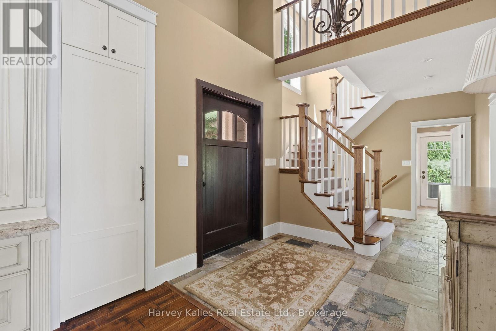 161 TOWN LINE ROAD E