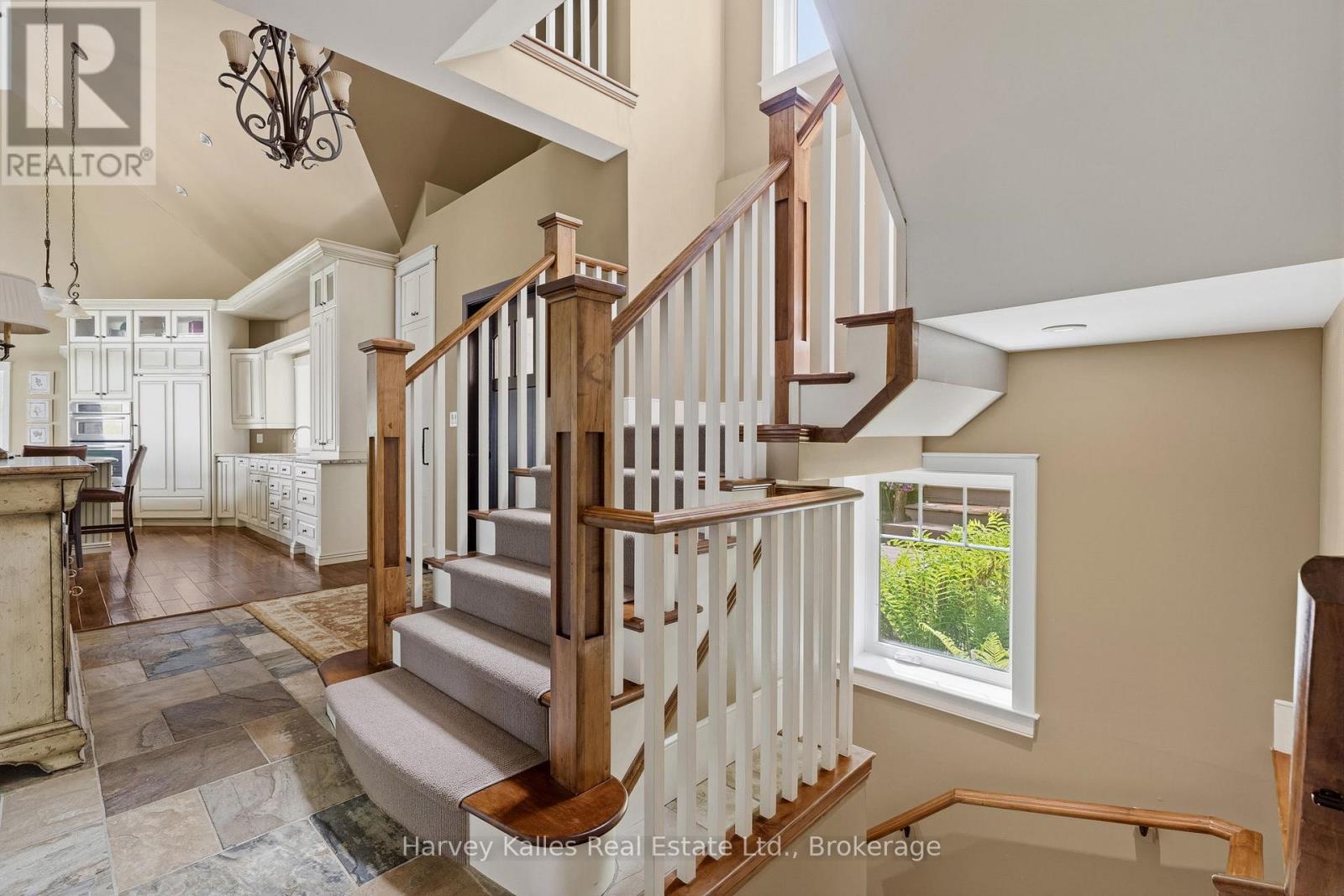 161 TOWN LINE ROAD E