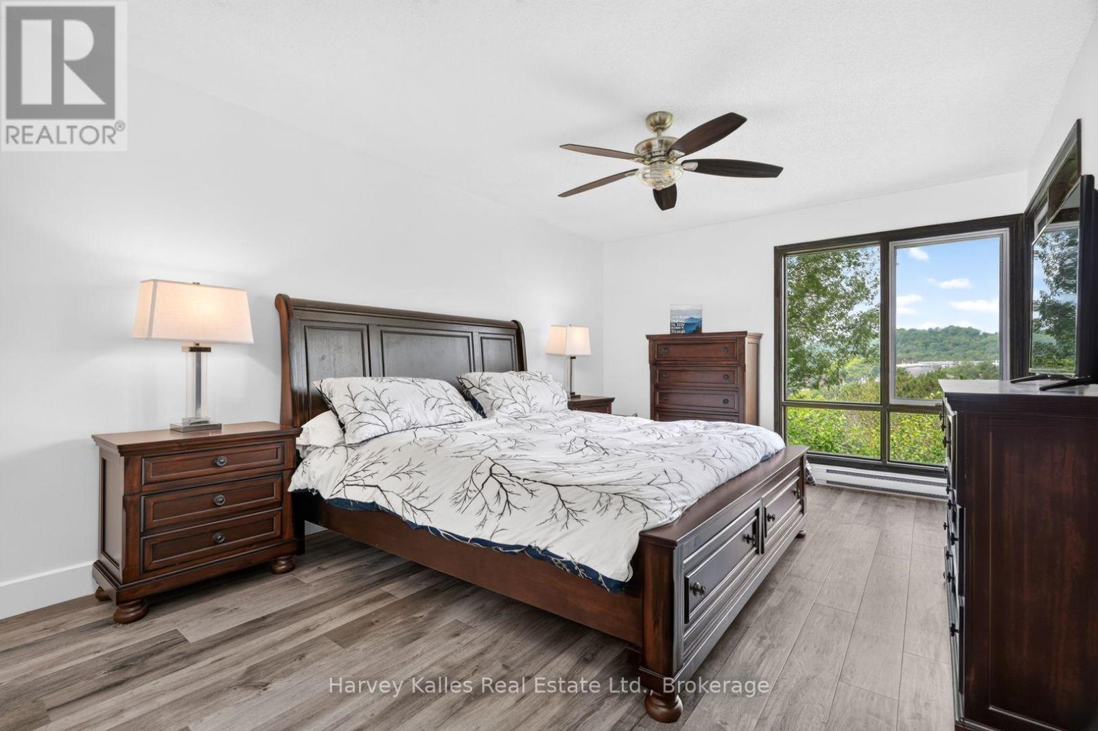 303 - 26 DEERHURST GOLFVIEW DRIVE