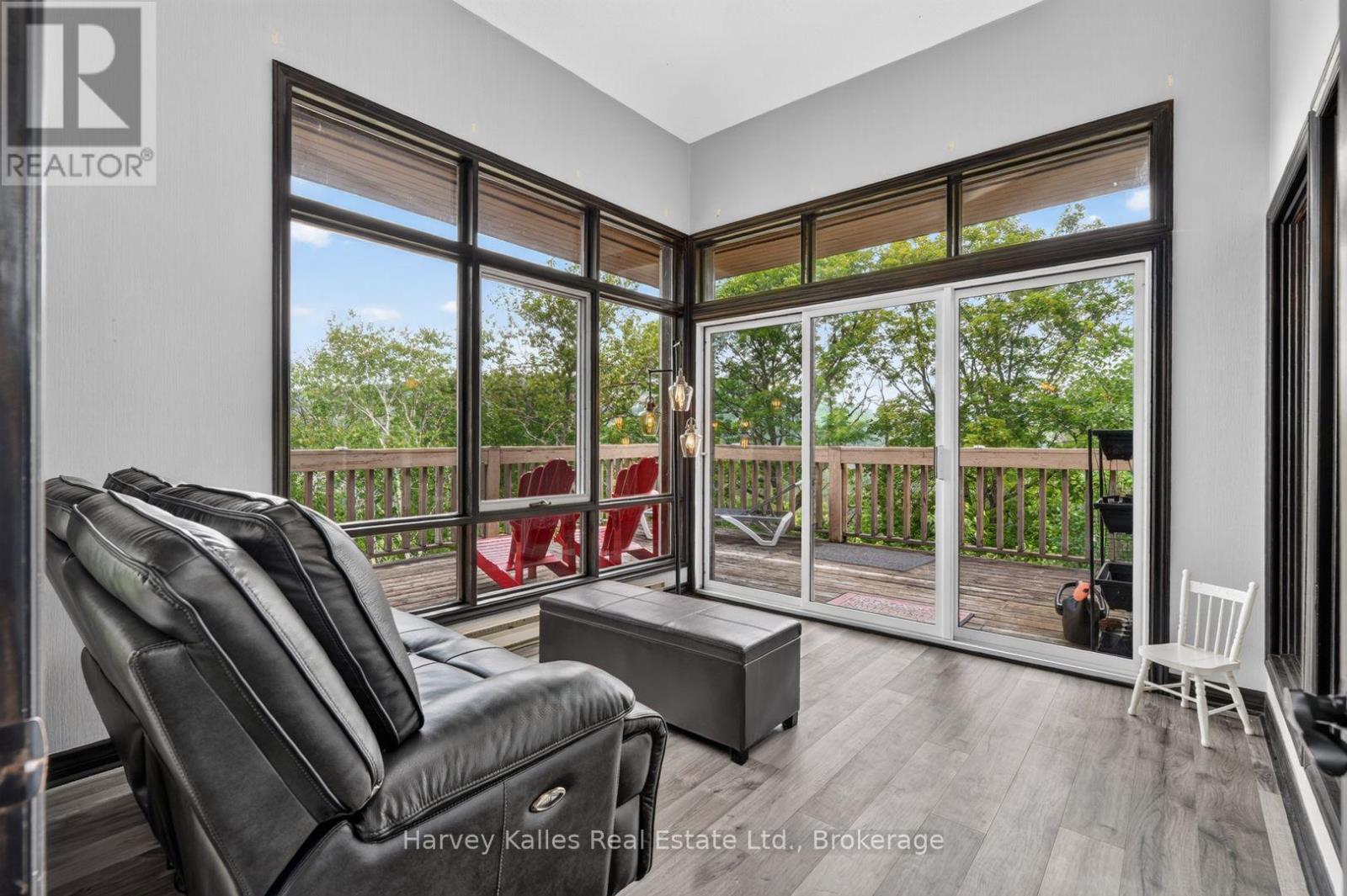 303 - 26 DEERHURST GOLFVIEW DRIVE
