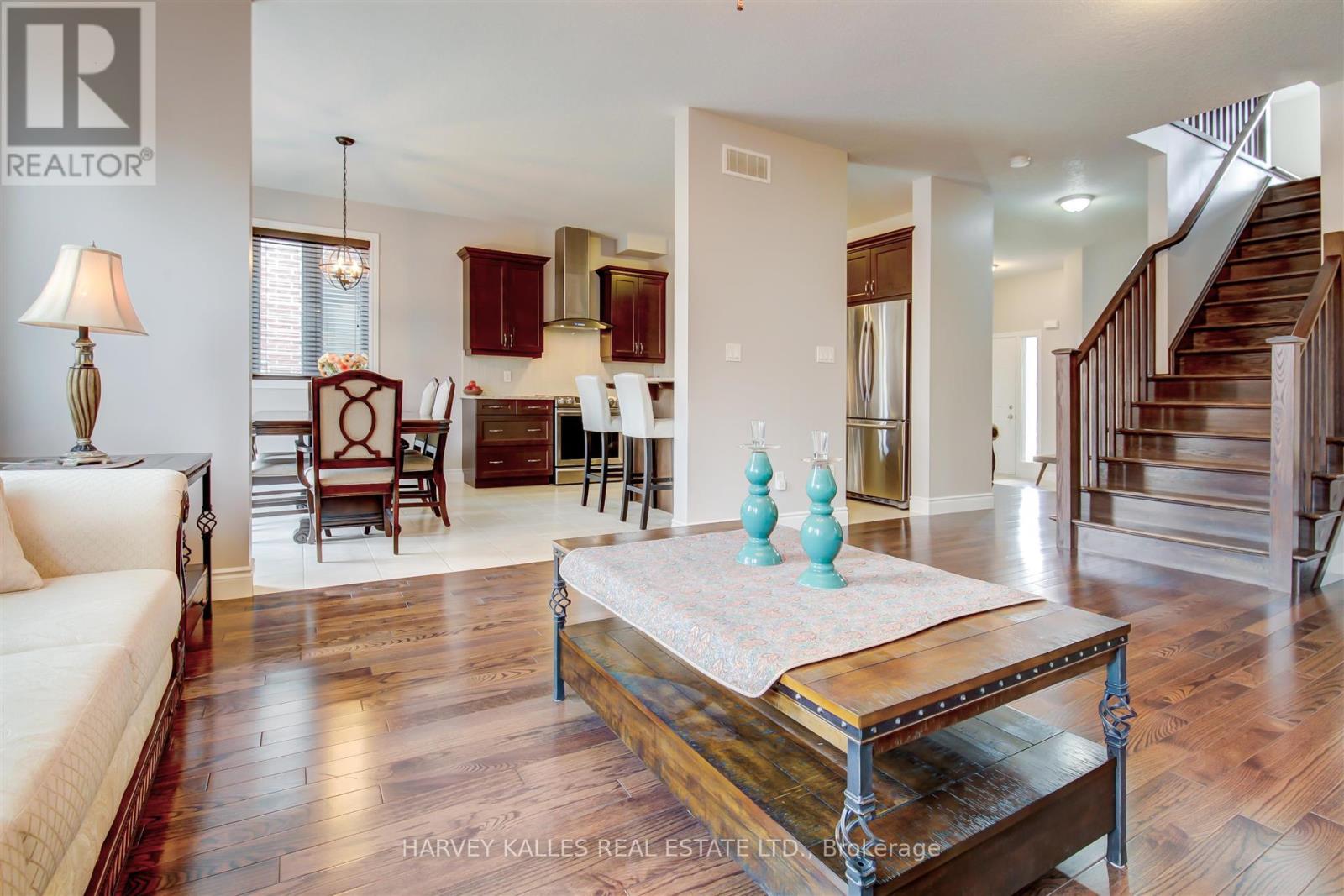106 EDEN OAK TRAIL