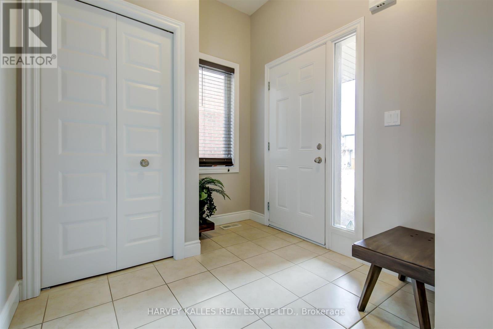 106 EDEN OAK TRAIL