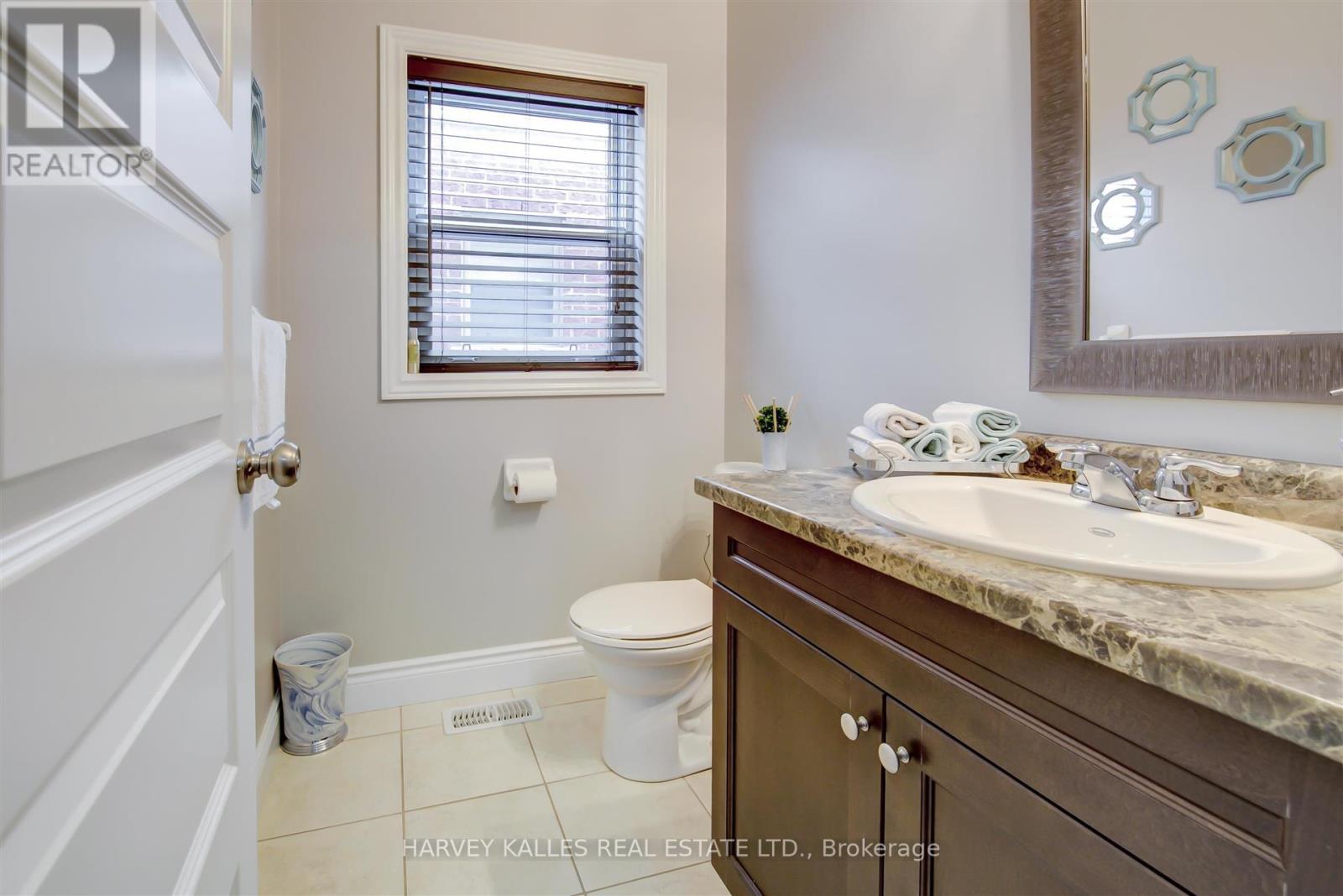 106 EDEN OAK TRAIL