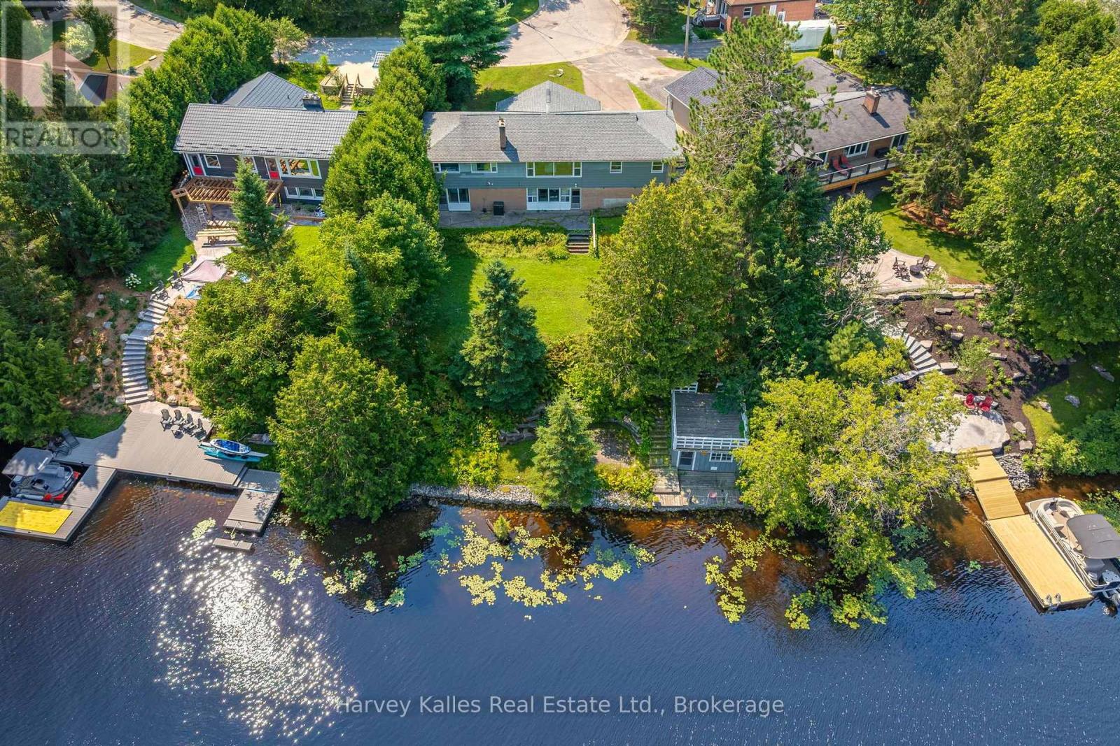 40 KING CRESCENT