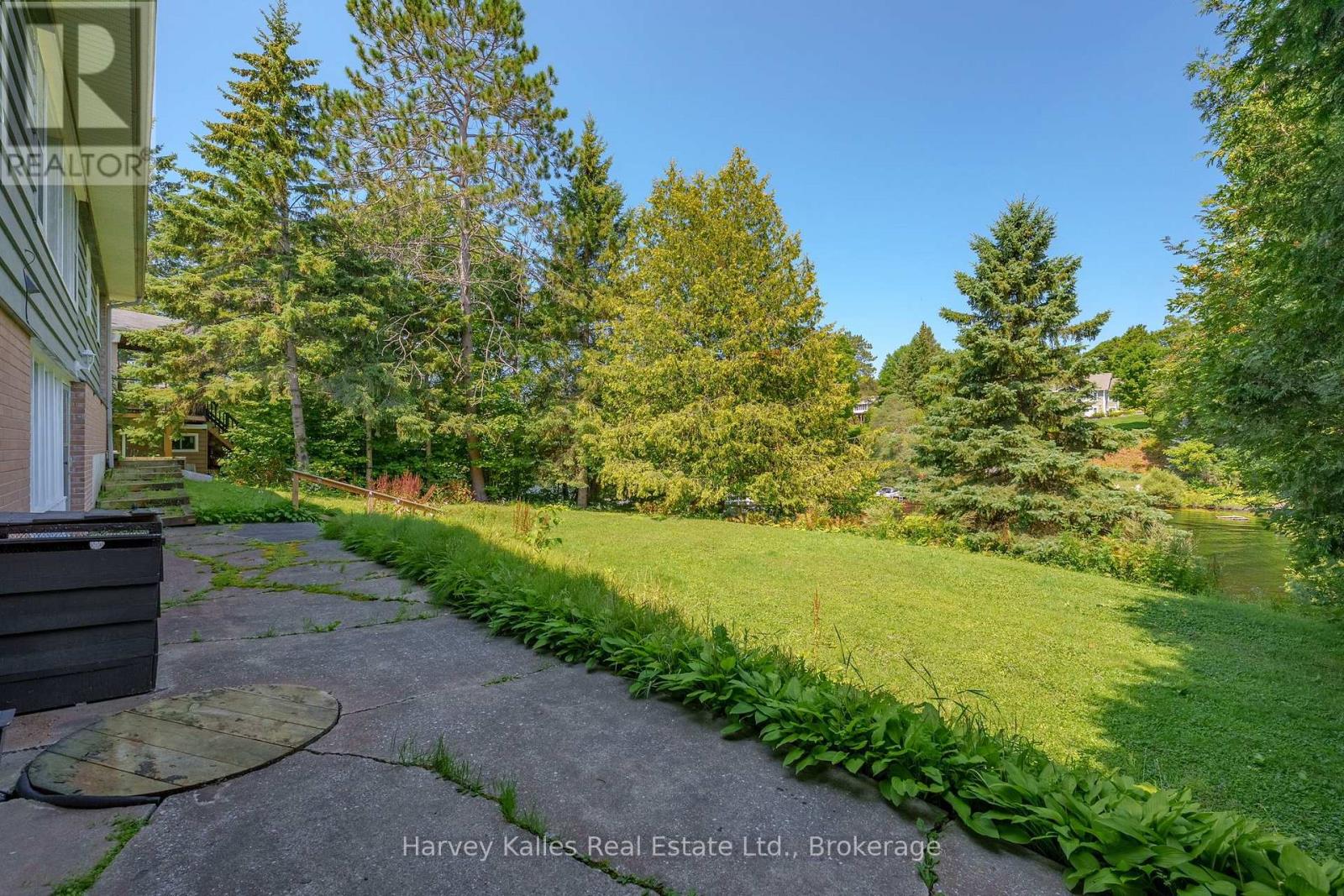 40 KING CRESCENT