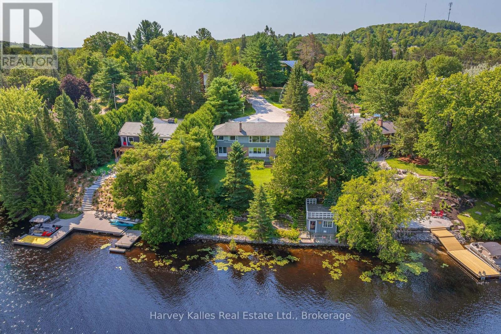 40 KING CRESCENT