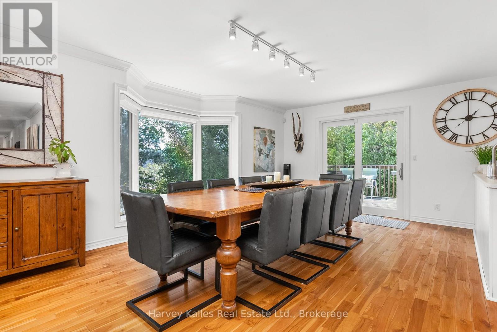 1061 SAWMILL LANE