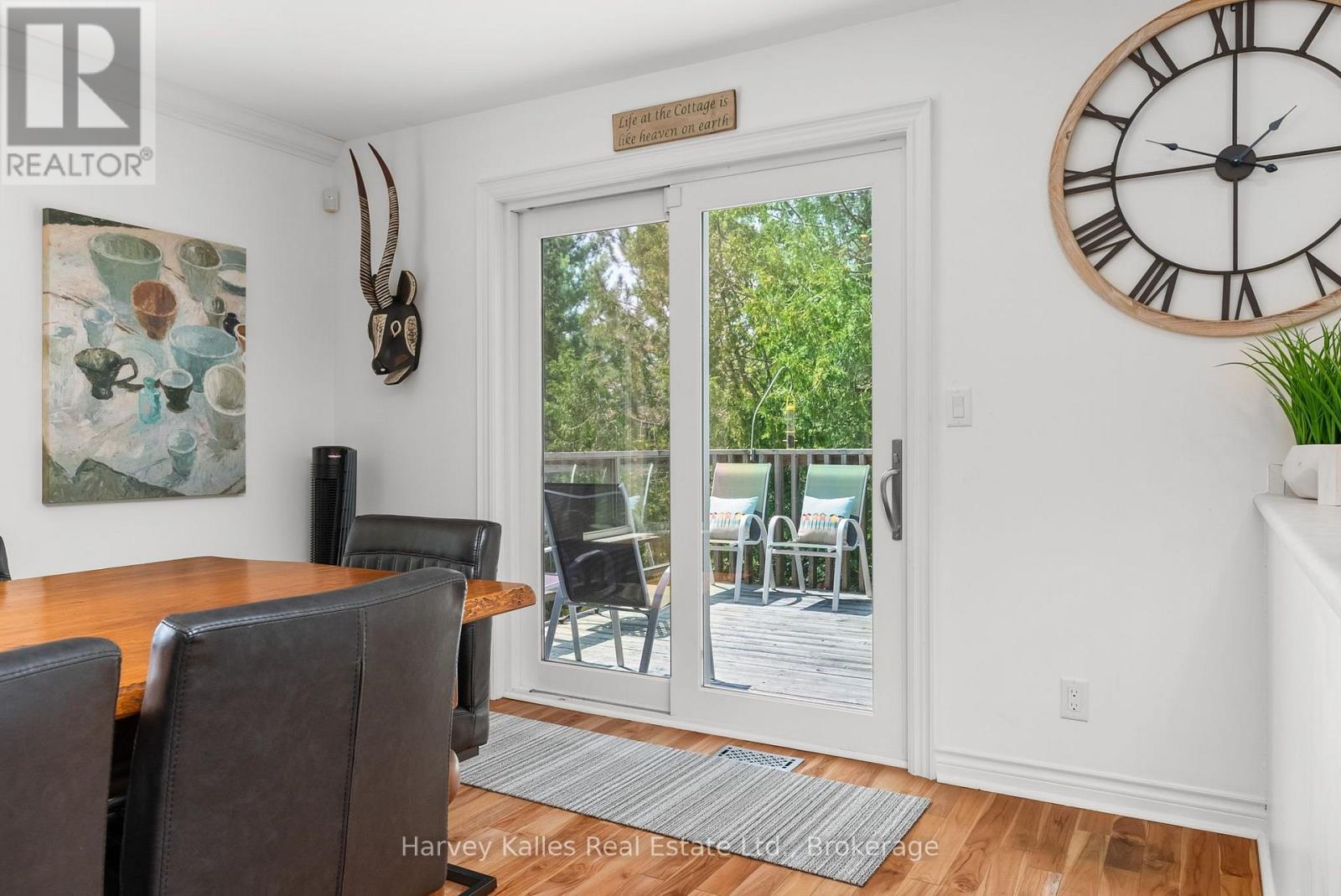 1061 SAWMILL LANE