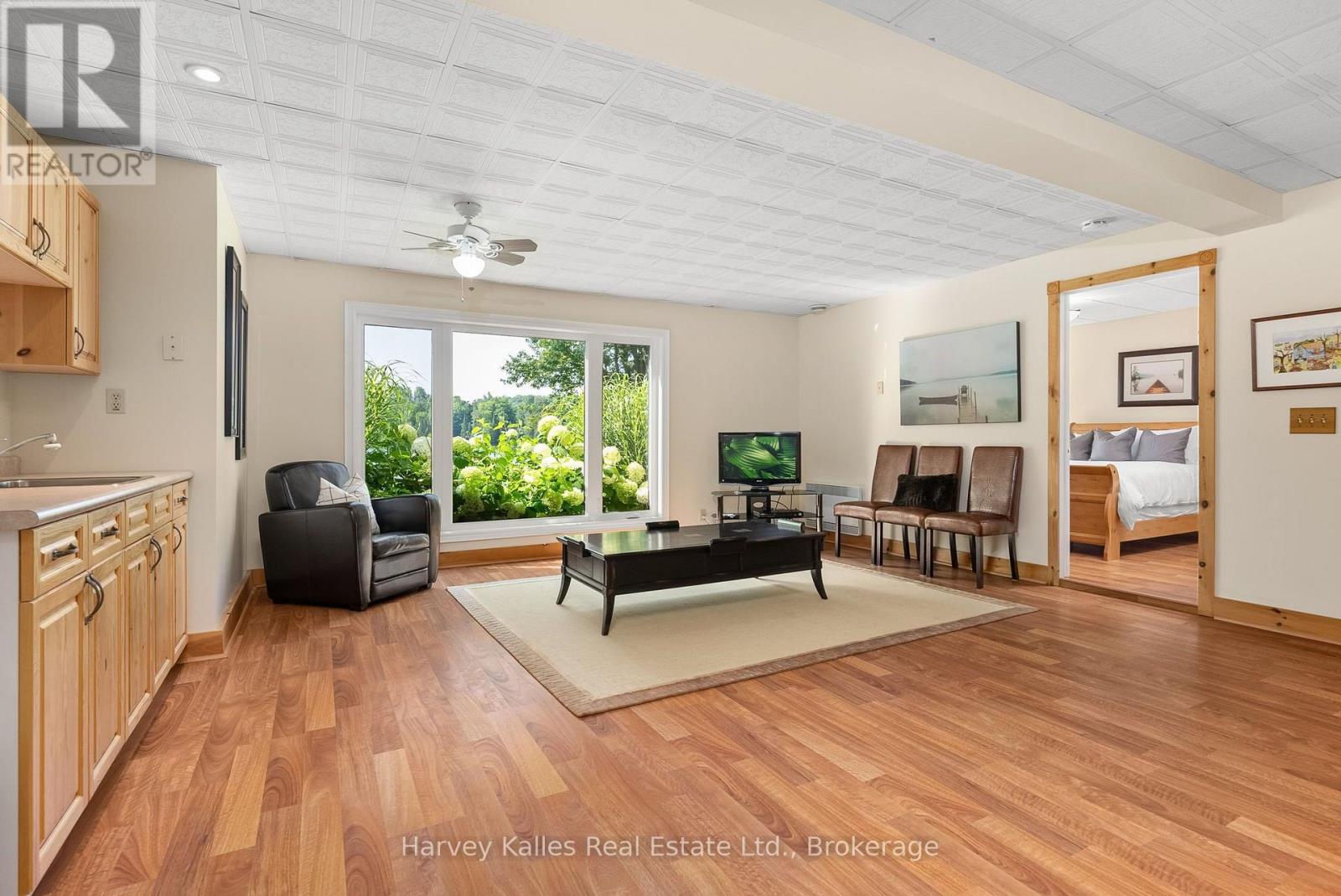 1061 SAWMILL LANE