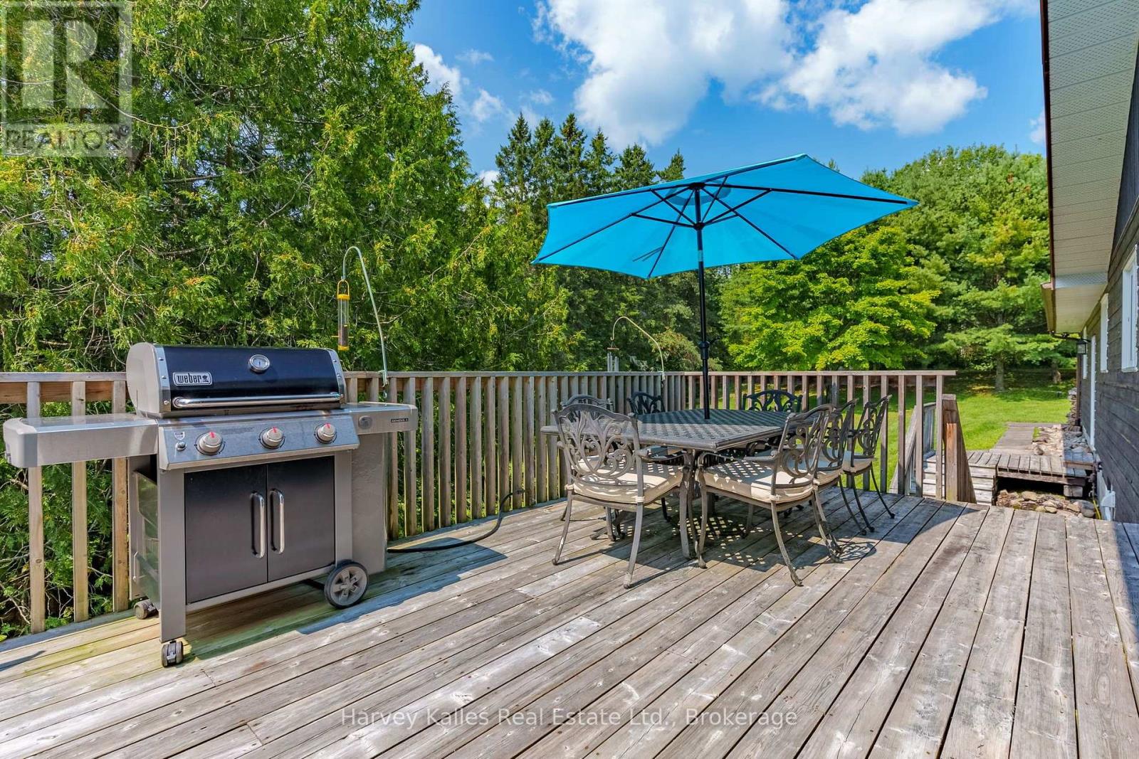1061 SAWMILL LANE