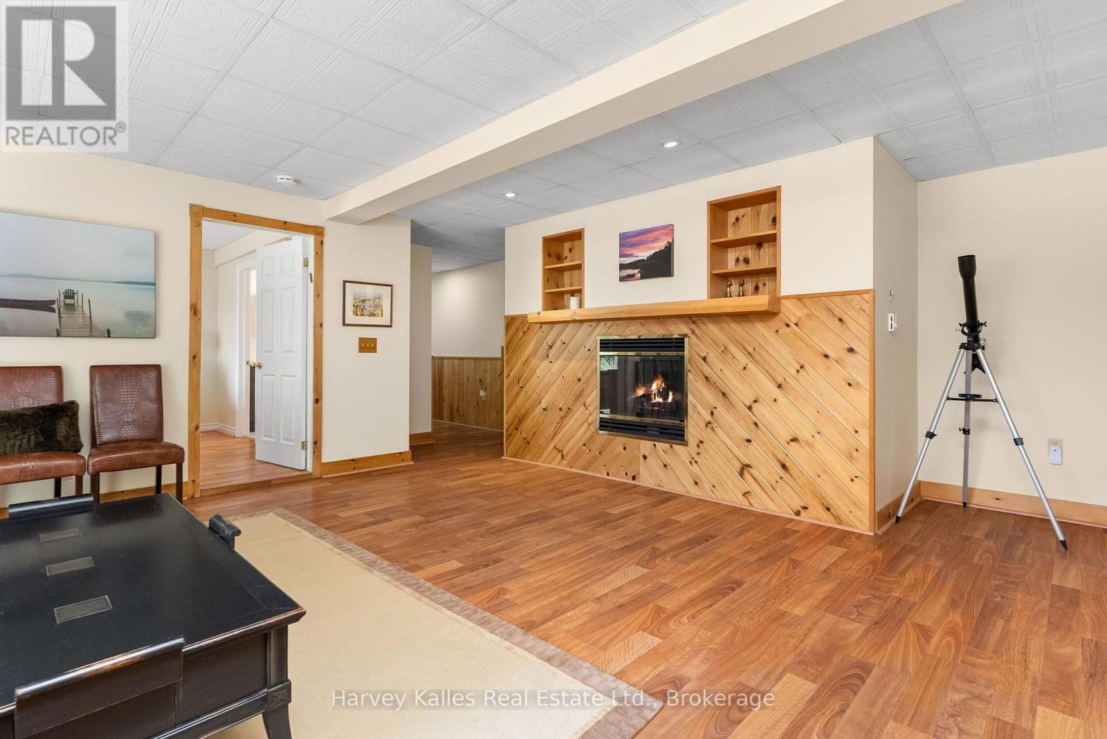 1061 SAWMILL LANE