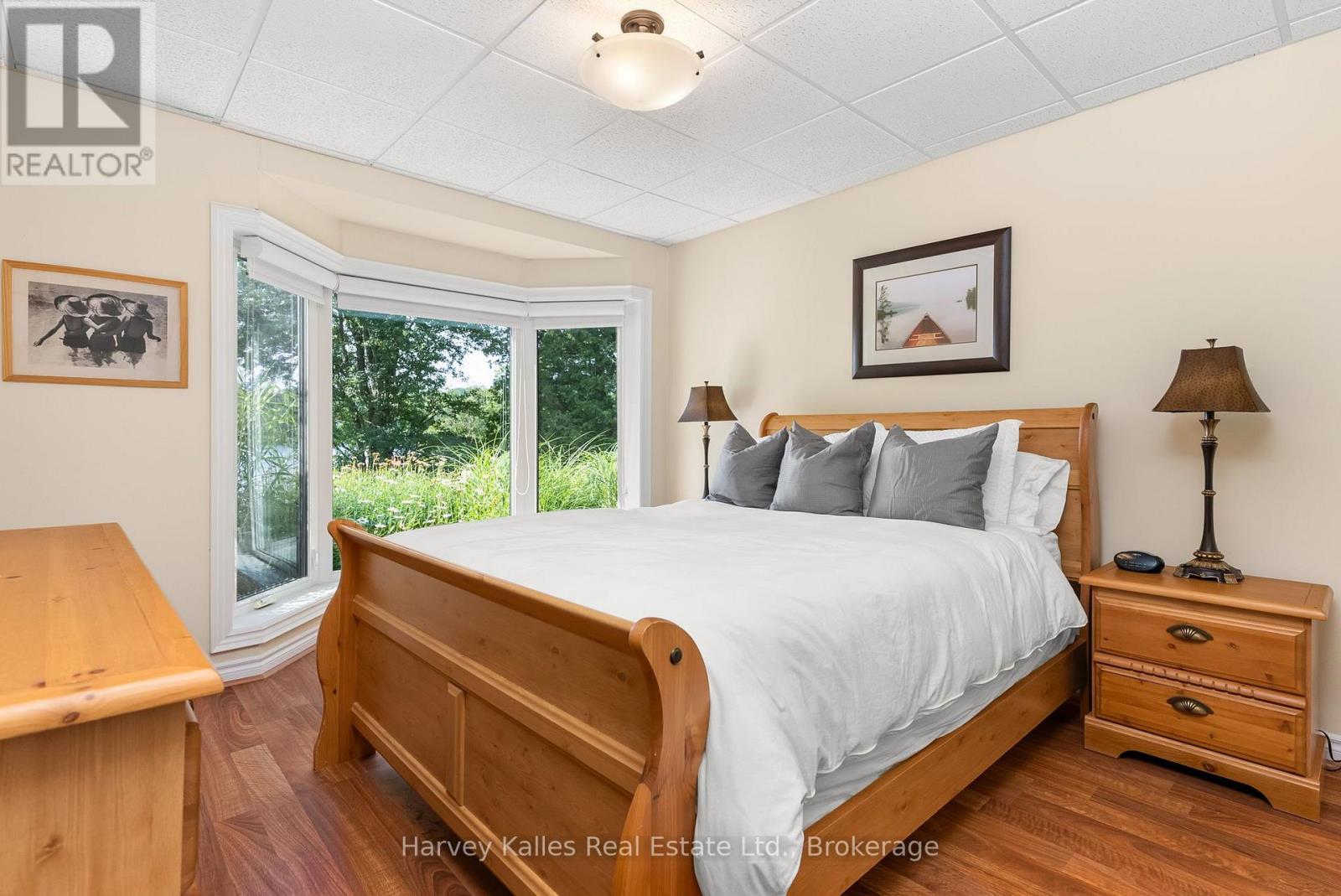 1061 SAWMILL LANE