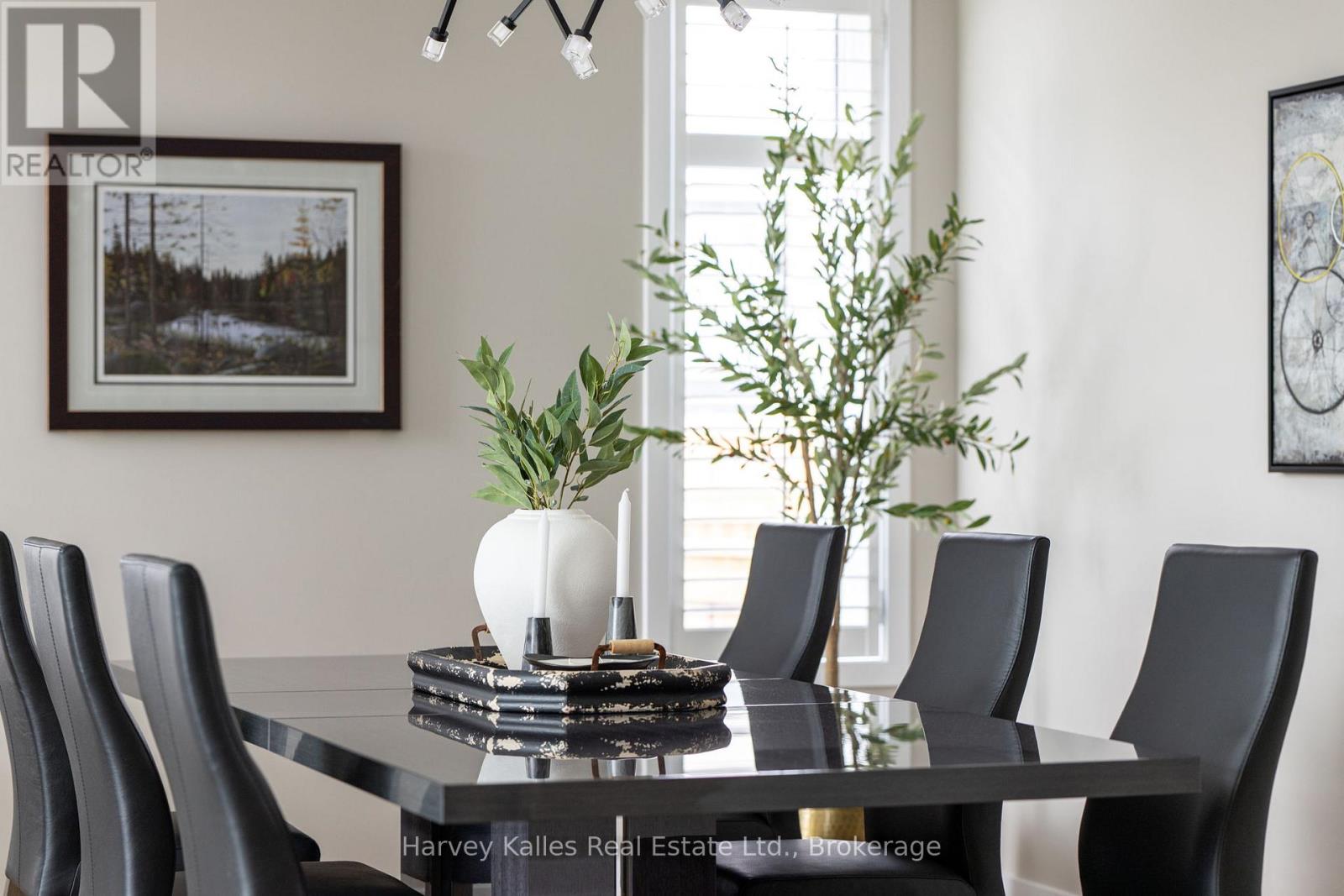 163 SPRINGSIDE CRESCENT