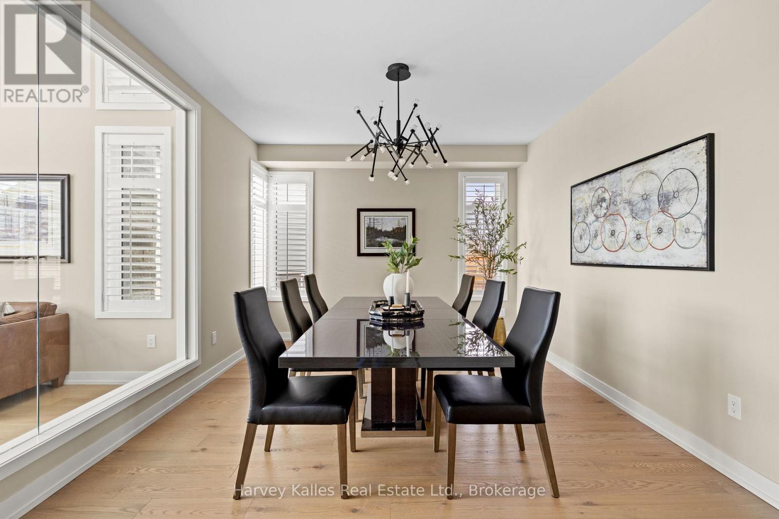 163 SPRINGSIDE CRESCENT