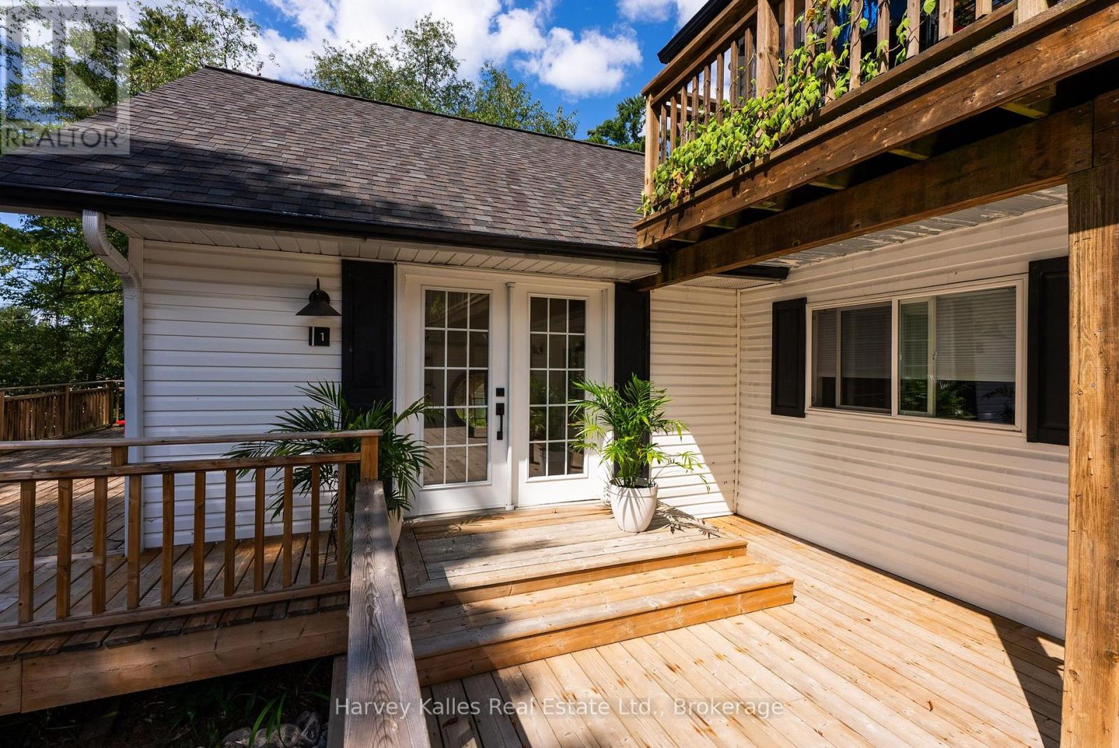 99 SPENCER STREET