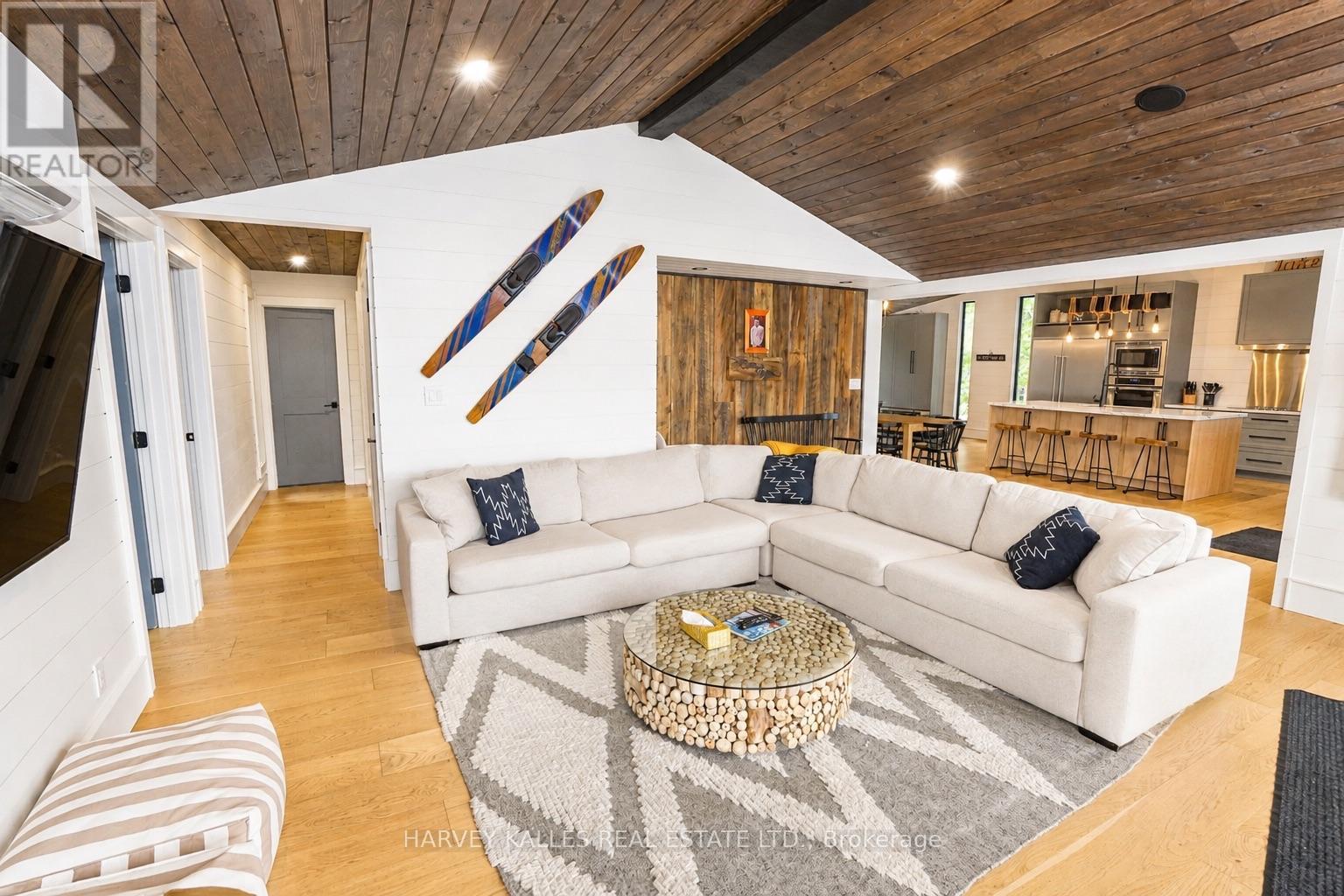 1069 WHITE EAGLE ROAD