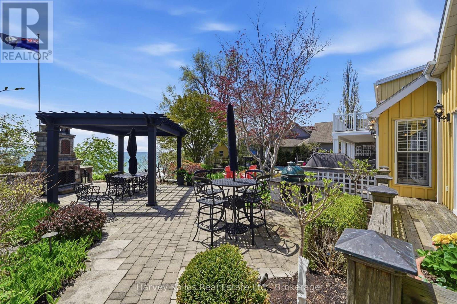 3 SKIFF COVE PLACE