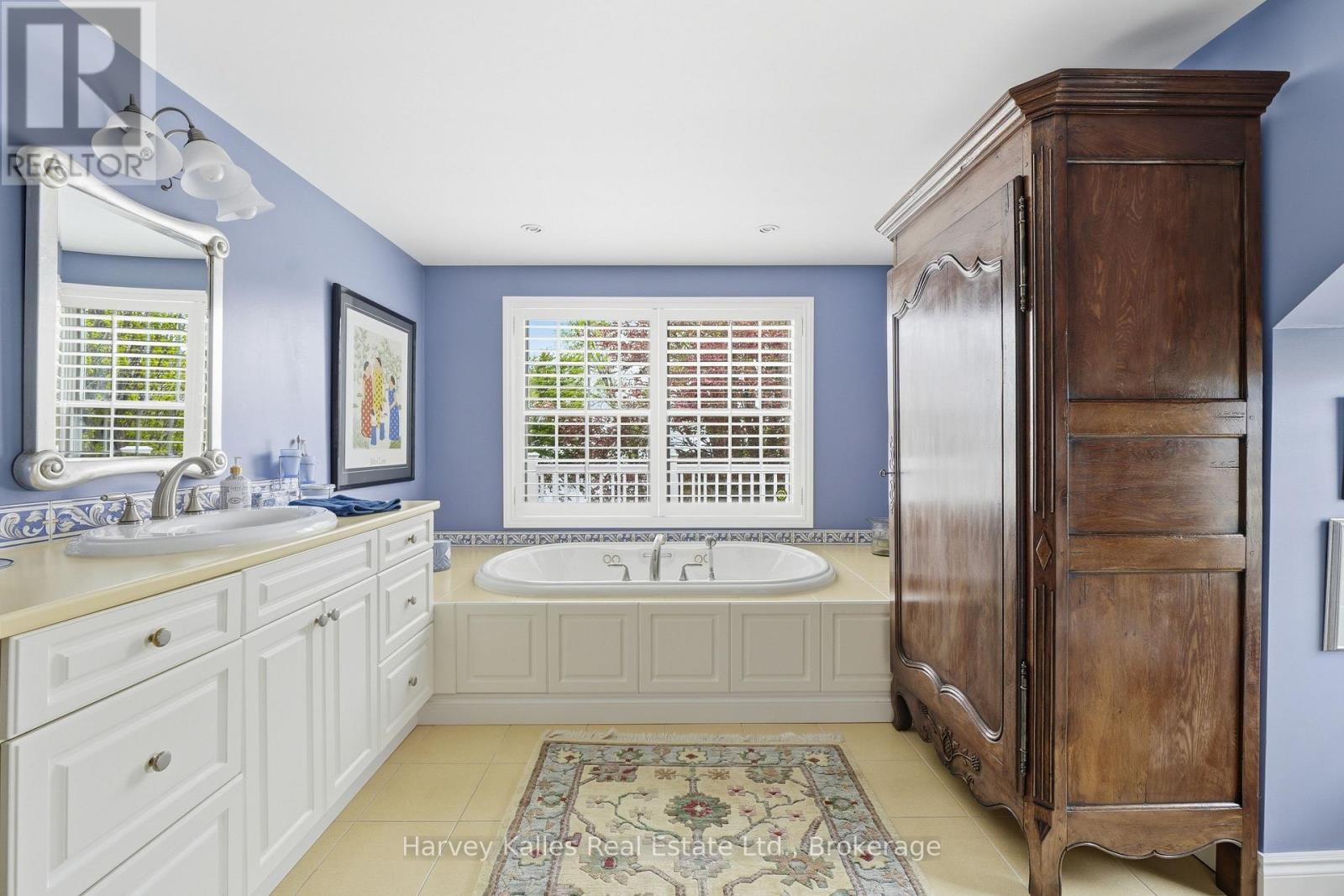 3 SKIFF COVE PLACE