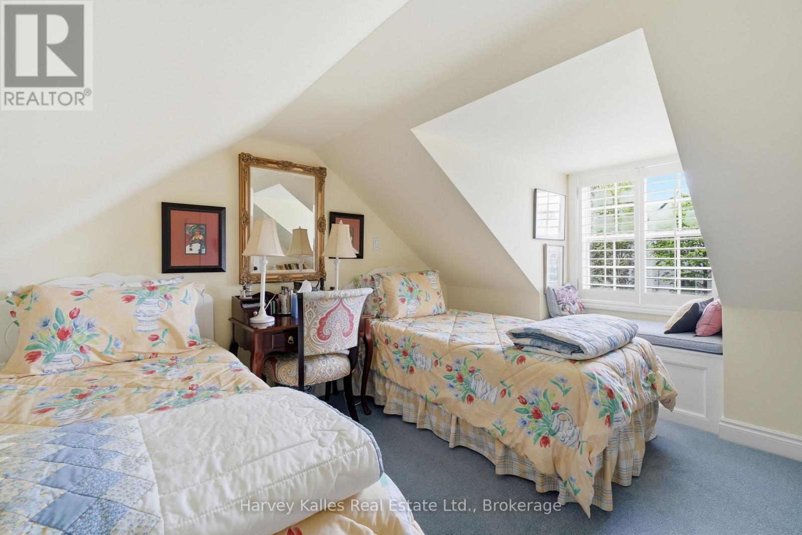 3 SKIFF COVE PLACE