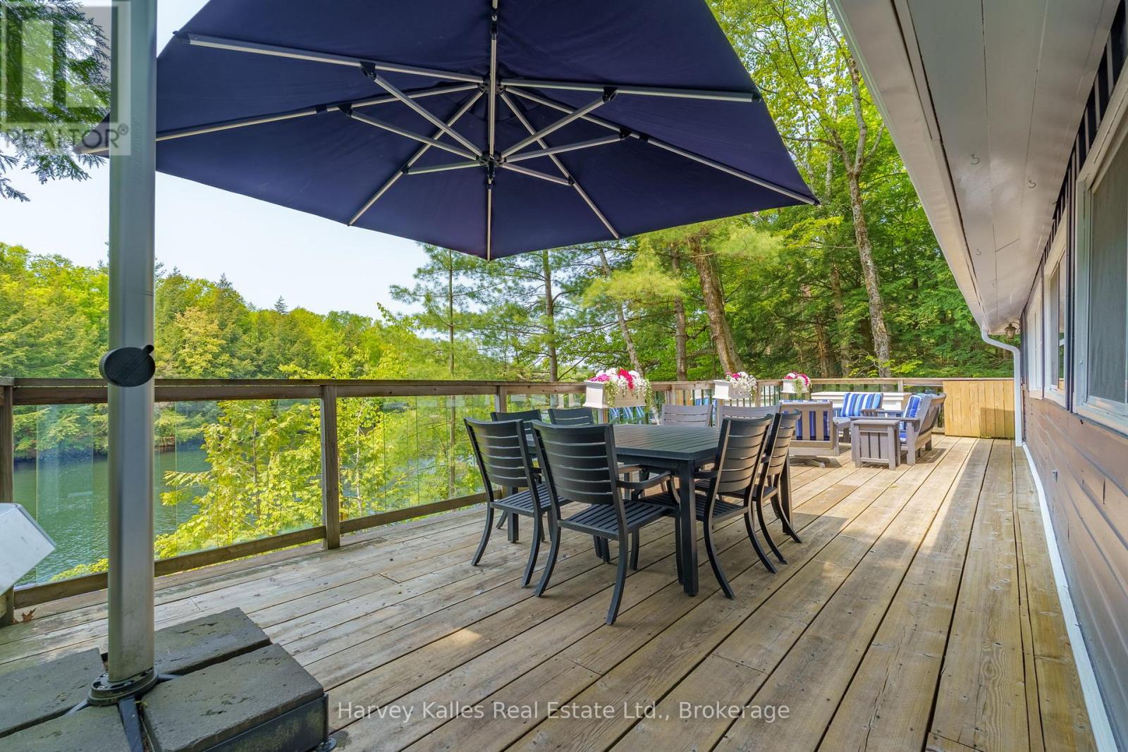 3 - 1062 PENNWOOD ROAD