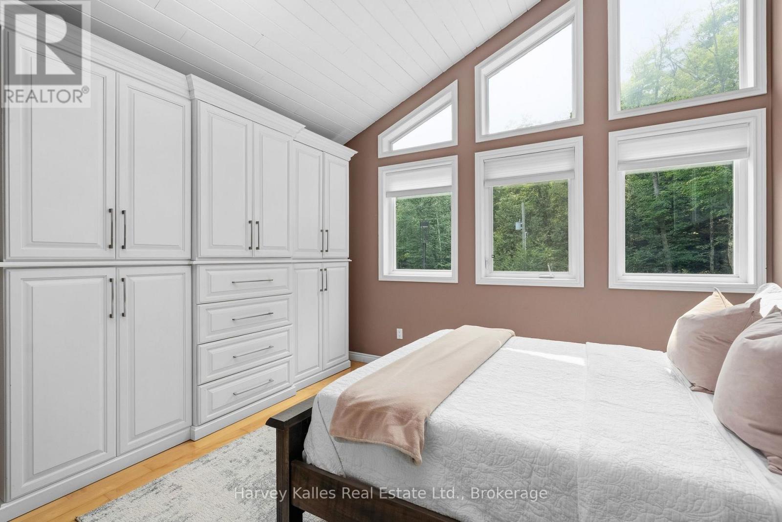 1106 NORTH PICKEREL LAKE ROAD