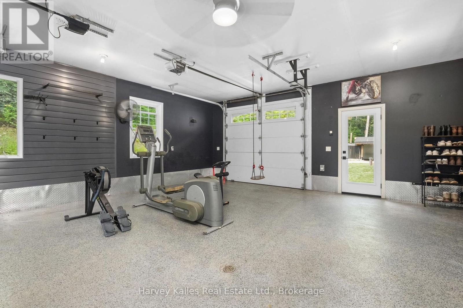 1106 NORTH PICKEREL LAKE ROAD